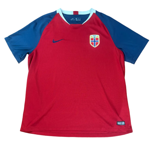 Norway 2018/19 Home Nike Football Shirt Extra Large