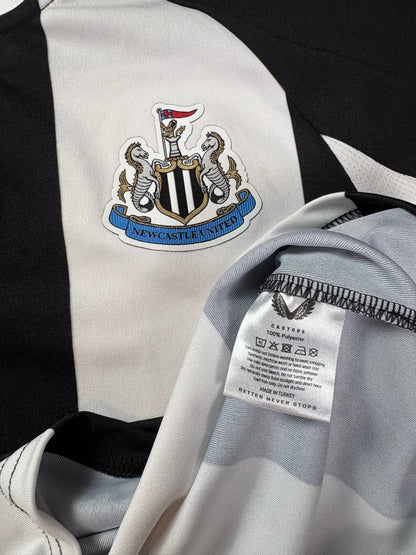 Newcastle United 2021/22 Home Castore Football Shirt Small
