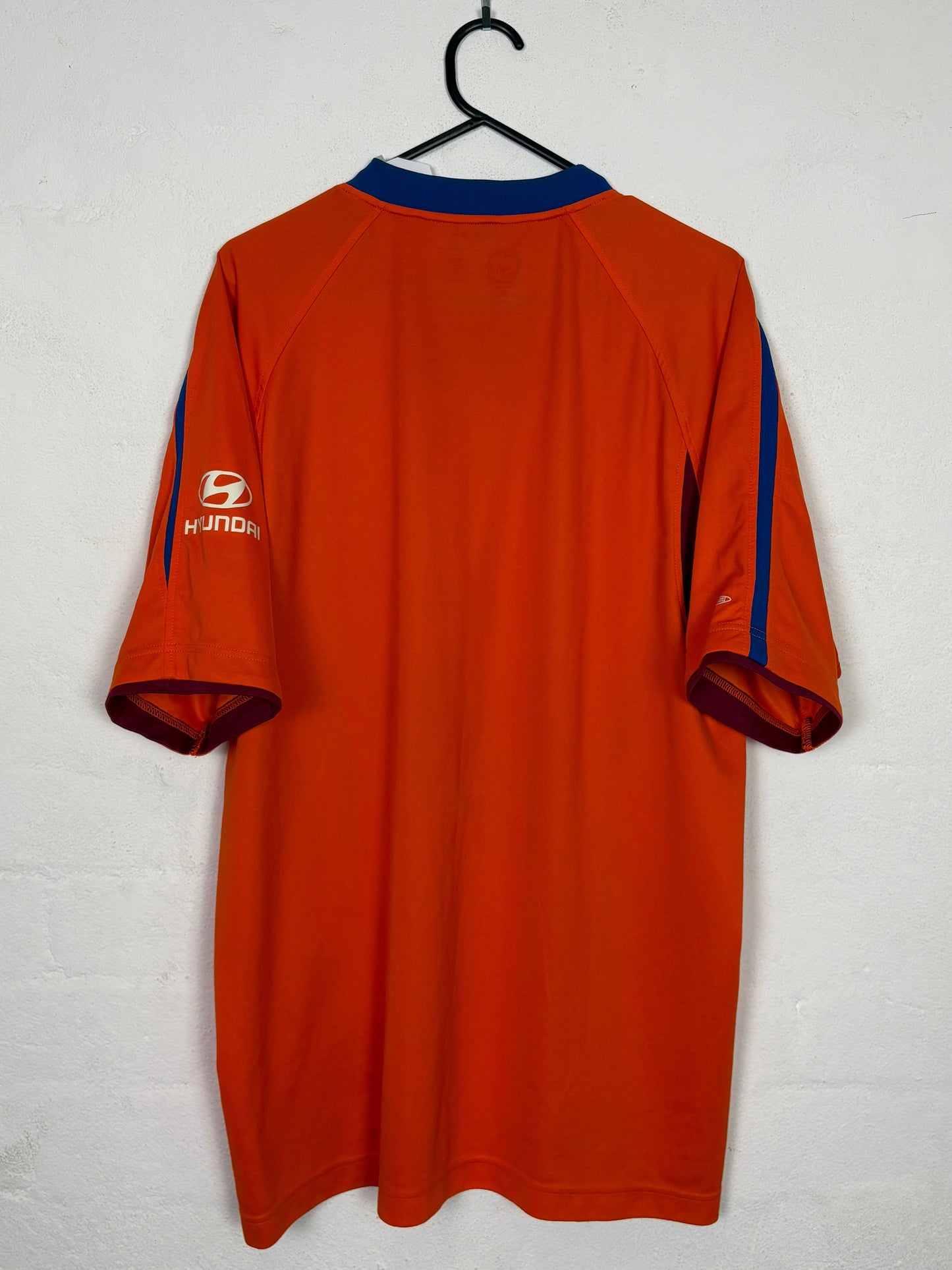 Brisbane Roar 2005/06 Home Large