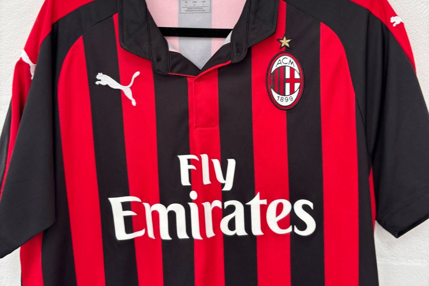 Ac Milan 2018/19 Home Large 754419