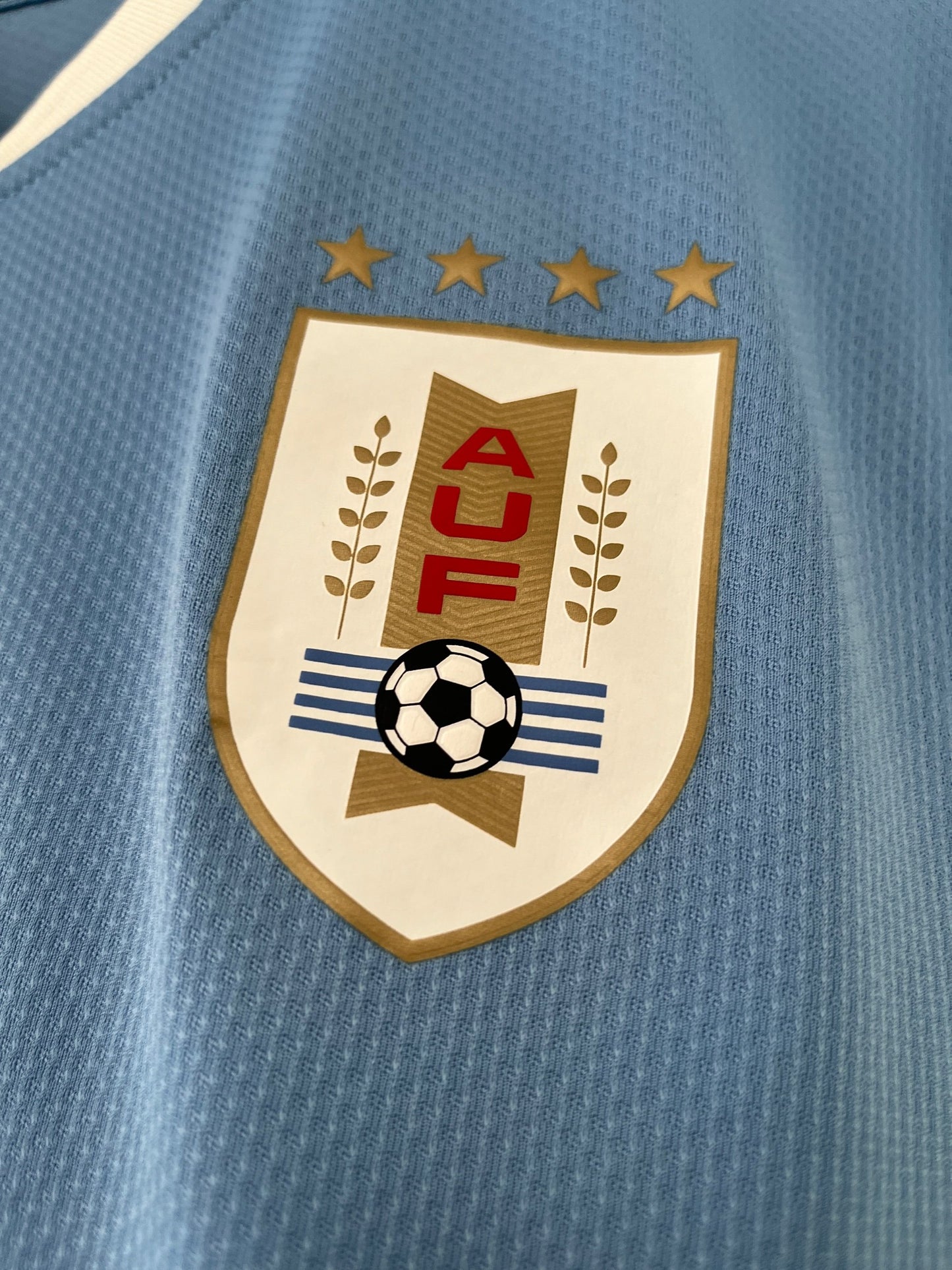 Uruguay	2022 Home Medium Valverde 15