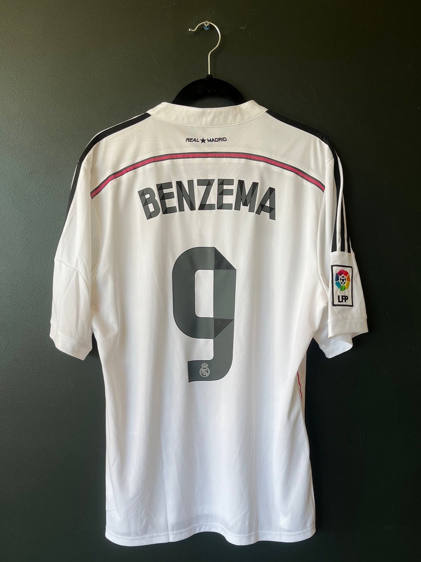 Real Madrid 2014/15 Home L Benzema 9