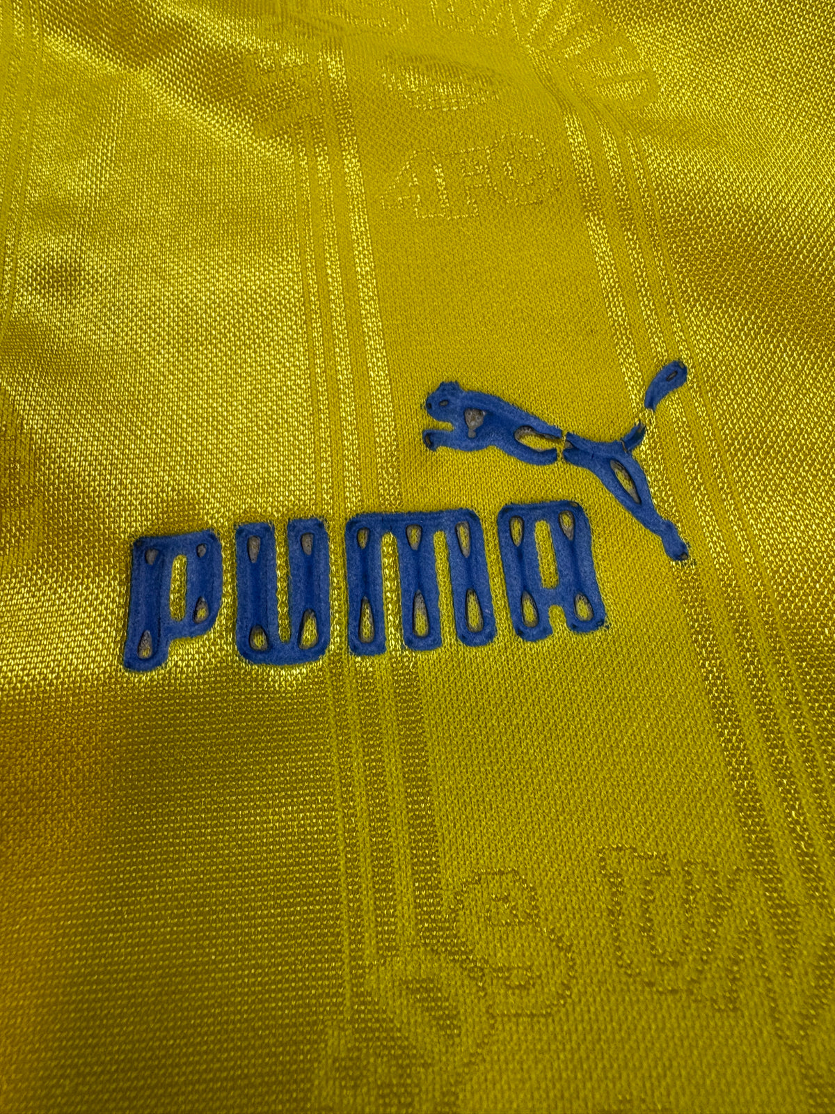 Leeds 1998/99 Third Puma Football Shirt Large Kewell 19