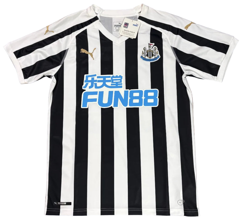 Newcastle United 2018/19 Home Puma Football Shirt Medium Longstaff 36