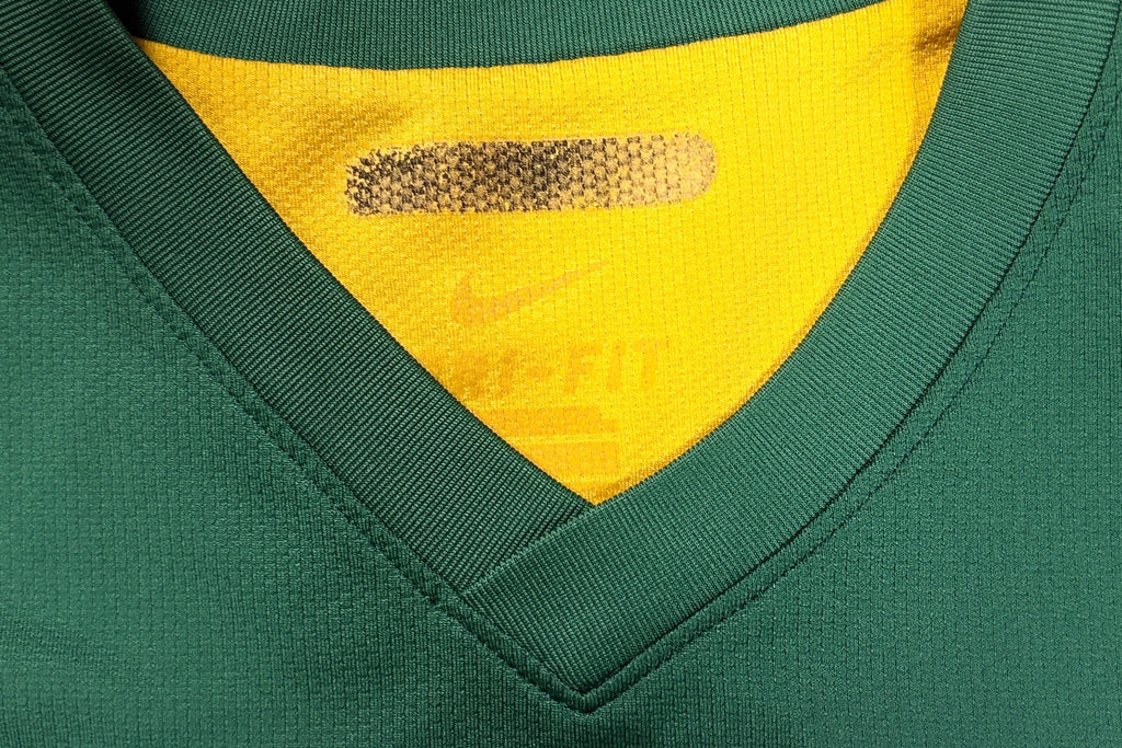 Australia 2010 Home Nike Football Shirt Small