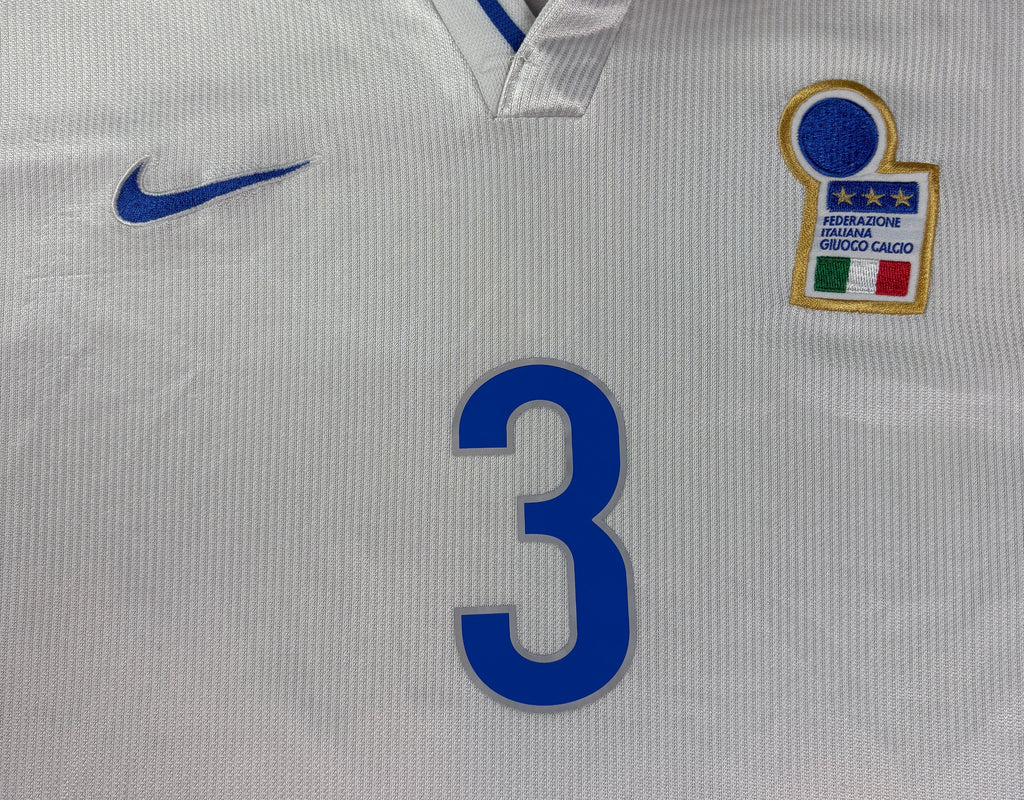 Italy	1998 Away Nike Football Shirt Large Maldini 3