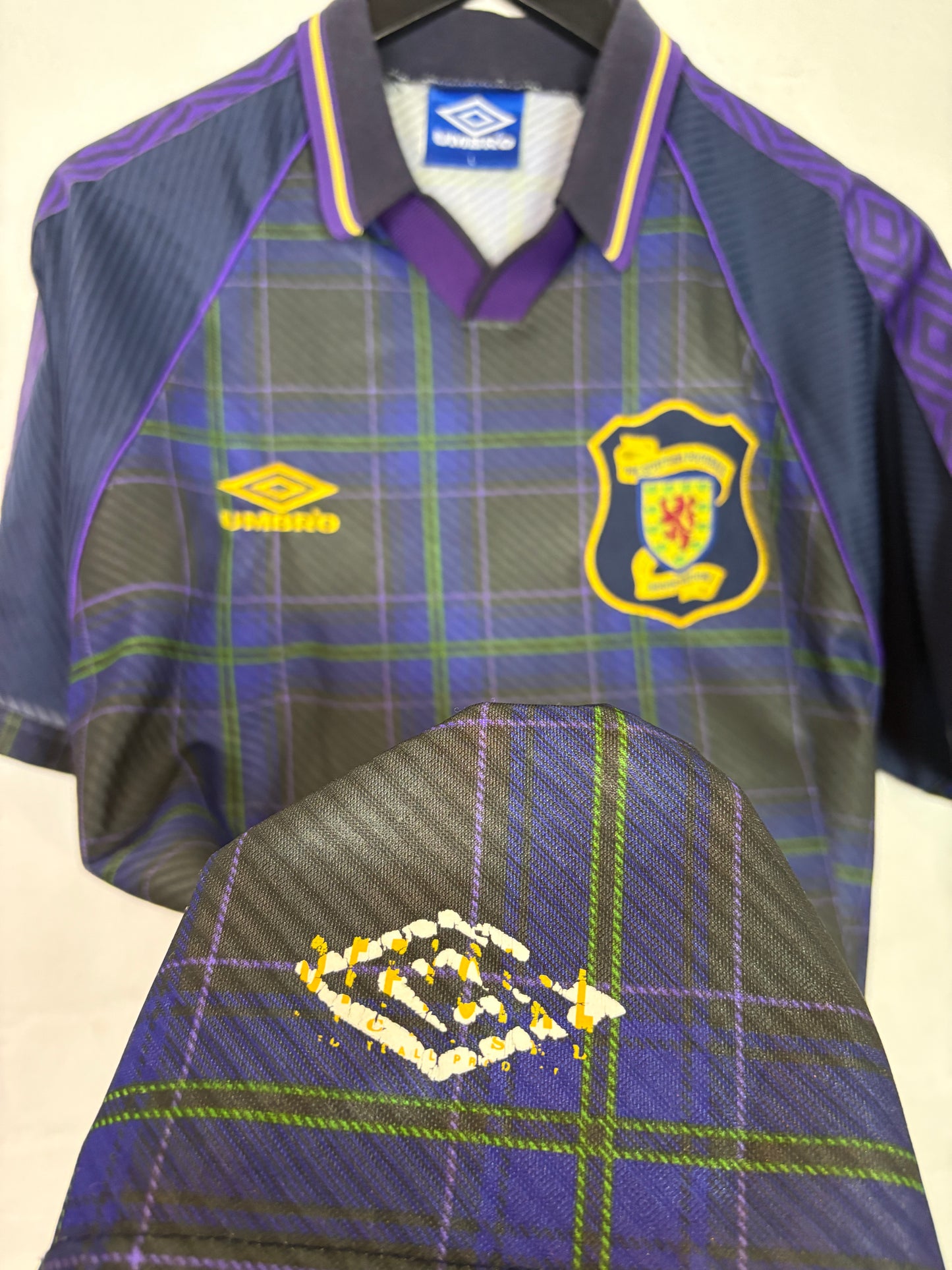 Scotland	1994 Home Umbro Football Shirt Large