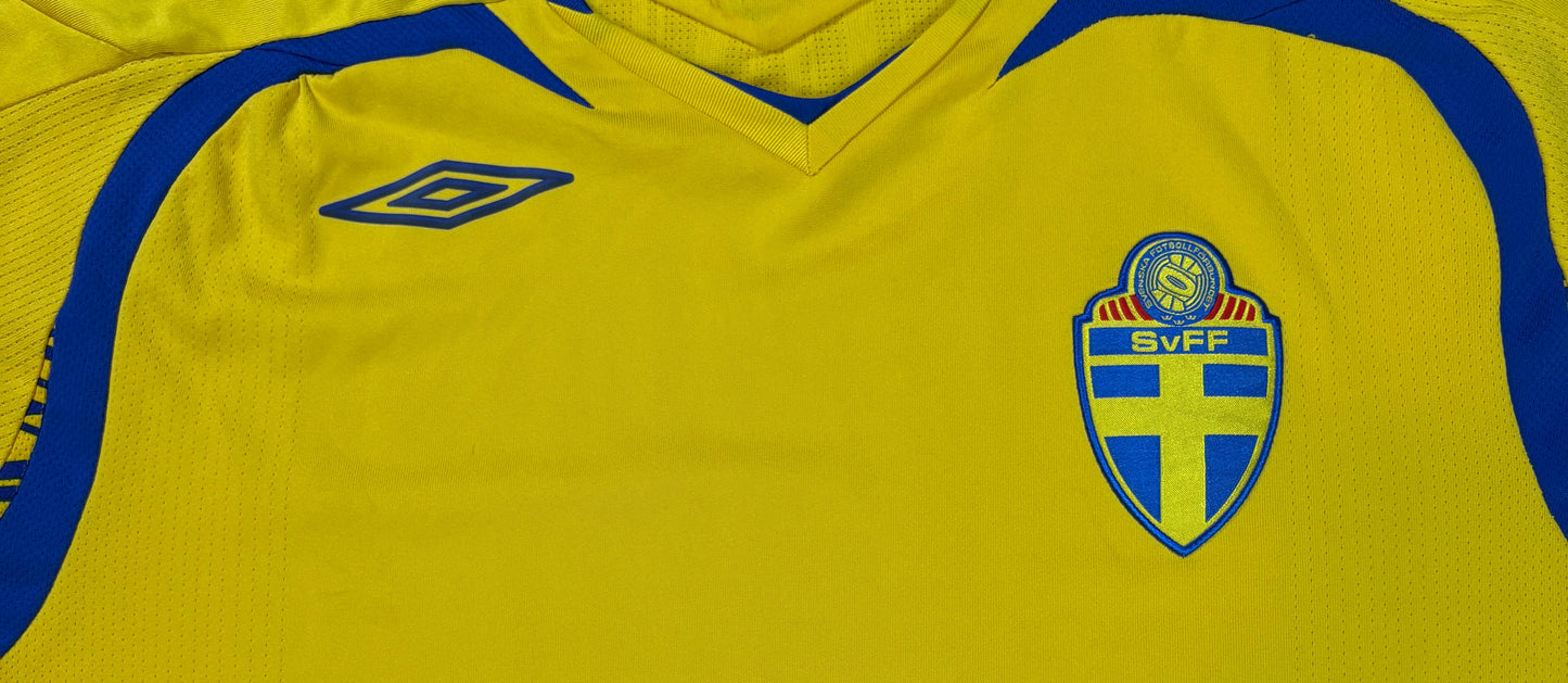 Sweden 2008 Home Umbro Football Shirt Extra Large