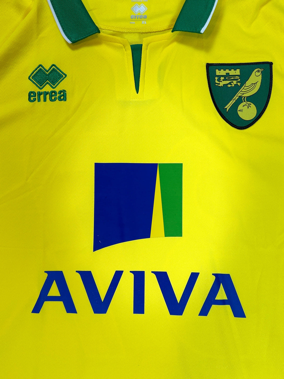 Norwich 2012/13 Home Errea Football Shirt Extra Large Kane 37