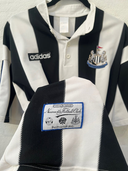 Newcastle 1995/96 Home Extra Large