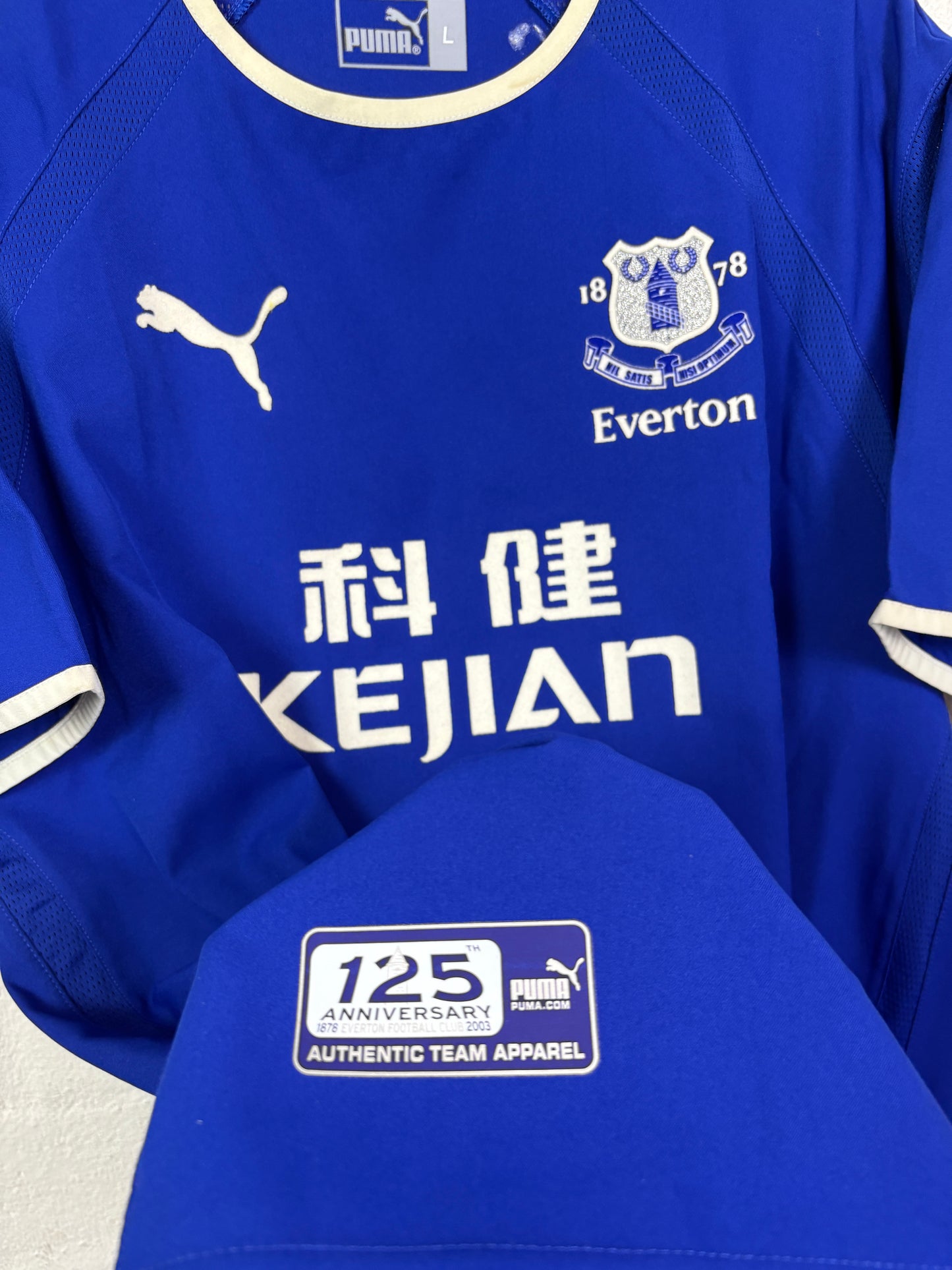 Everton 2003/04 Home Puma Football Shirt L	Rooney 18