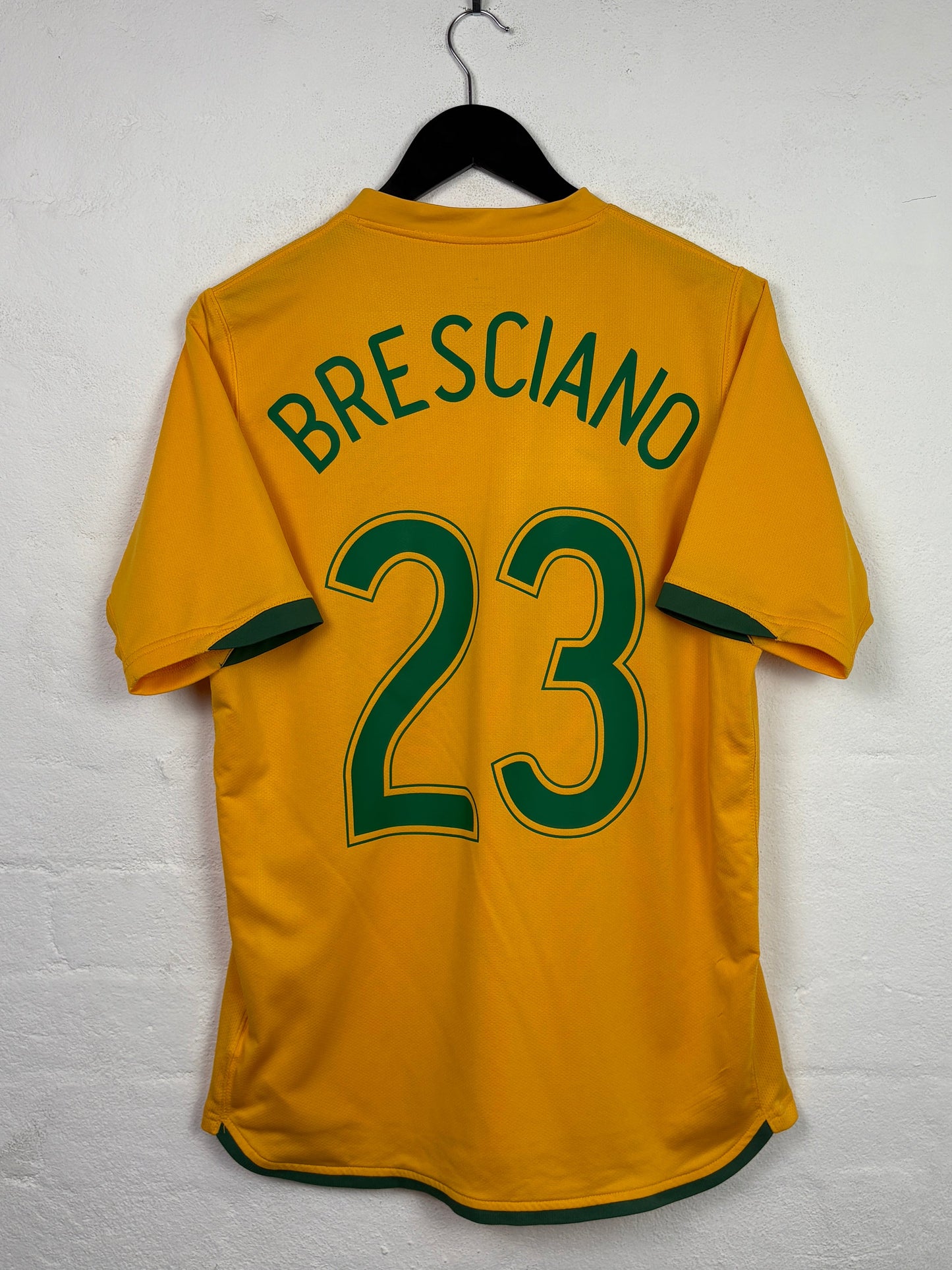 Australia 2006 Home Nike Football Shirt M Bresciano 23
