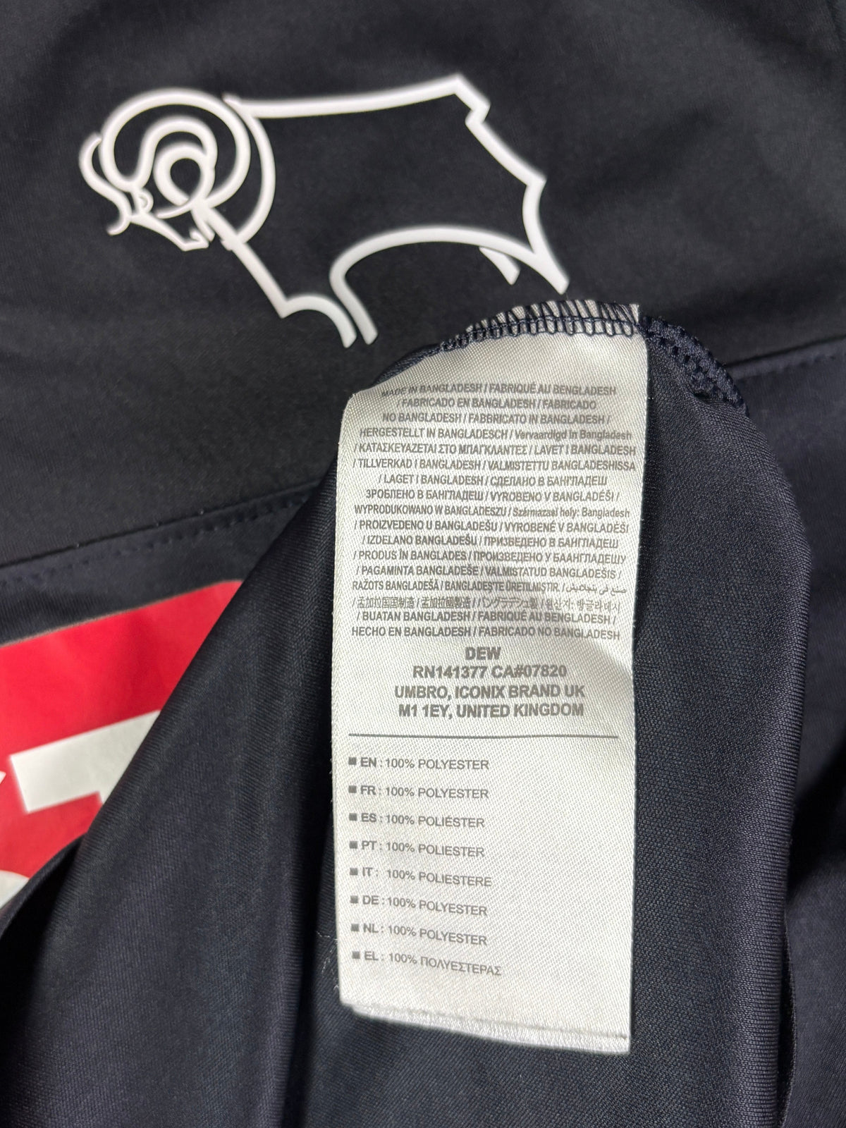 Derby 2016/17 Away Umbro Football Shirt Medium