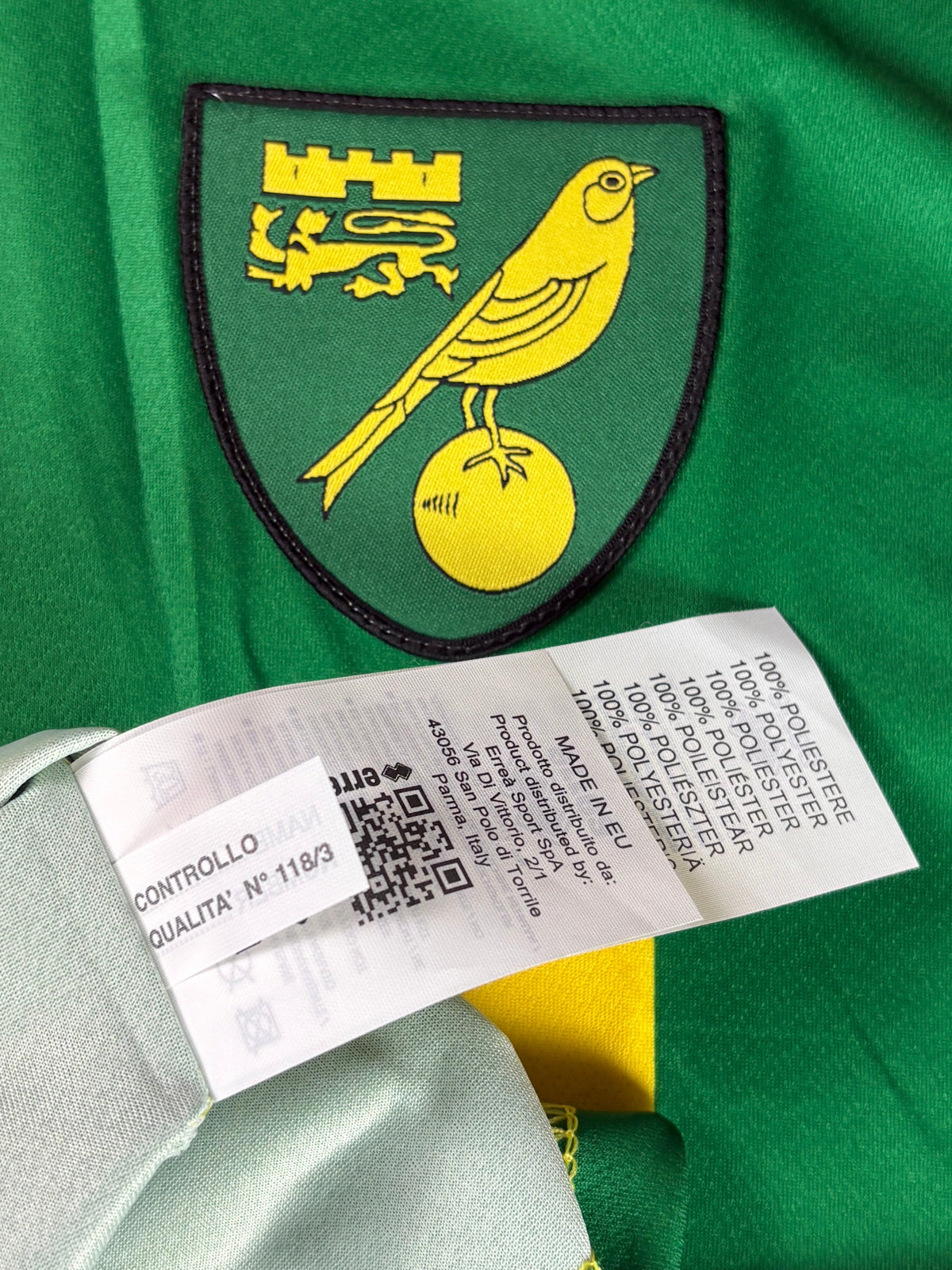 Norwich 2015/16 Home Errea Football Shirt Extra Large Redmond 22