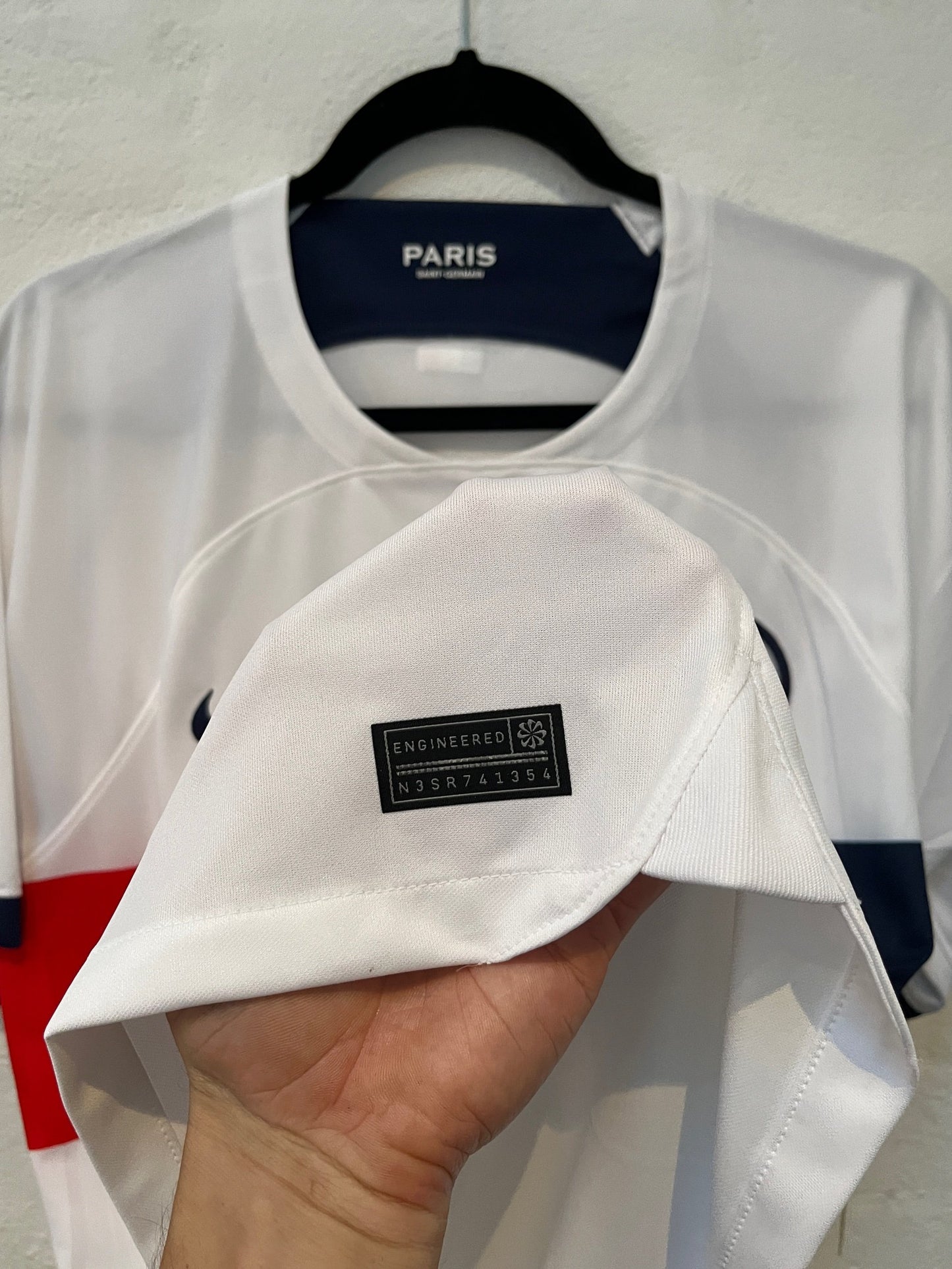 PSG	2023/24	Away	Large	Mbappe 7