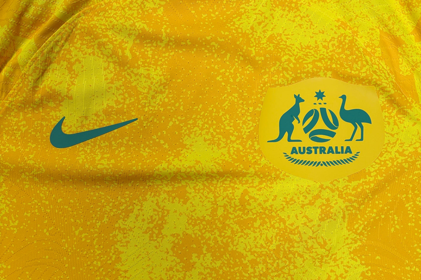 Australia 2022 Home Nike Football Shirt Medium