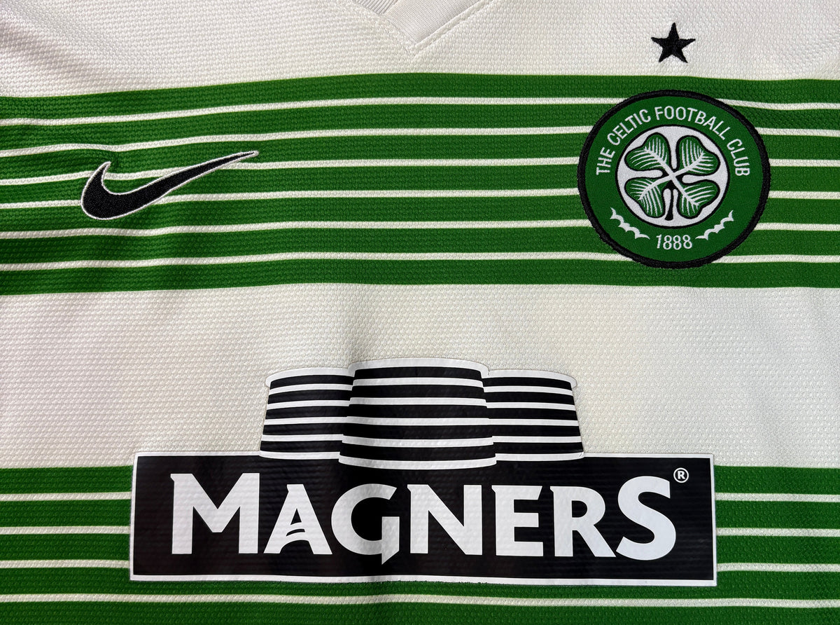 Celtic 2013/14 Home Nike Football Shirt Large Rogic 18