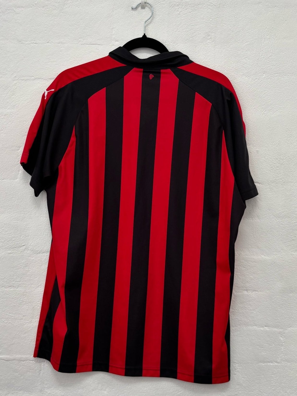 Ac Milan 2018/19 Home Large 754419