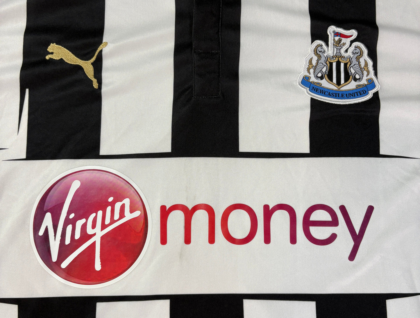 Newcastle United 2012/13 Home Puma Football Shirt Extra Large