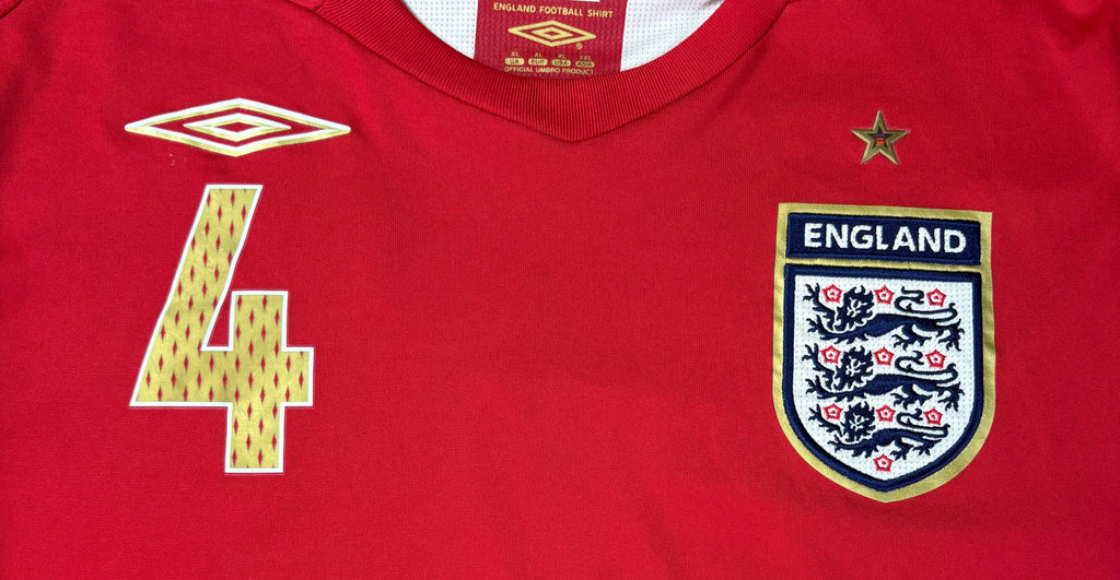 England 2006 Away Umbro Football Shirt Extra Large Long Sleeve Gerrard 4