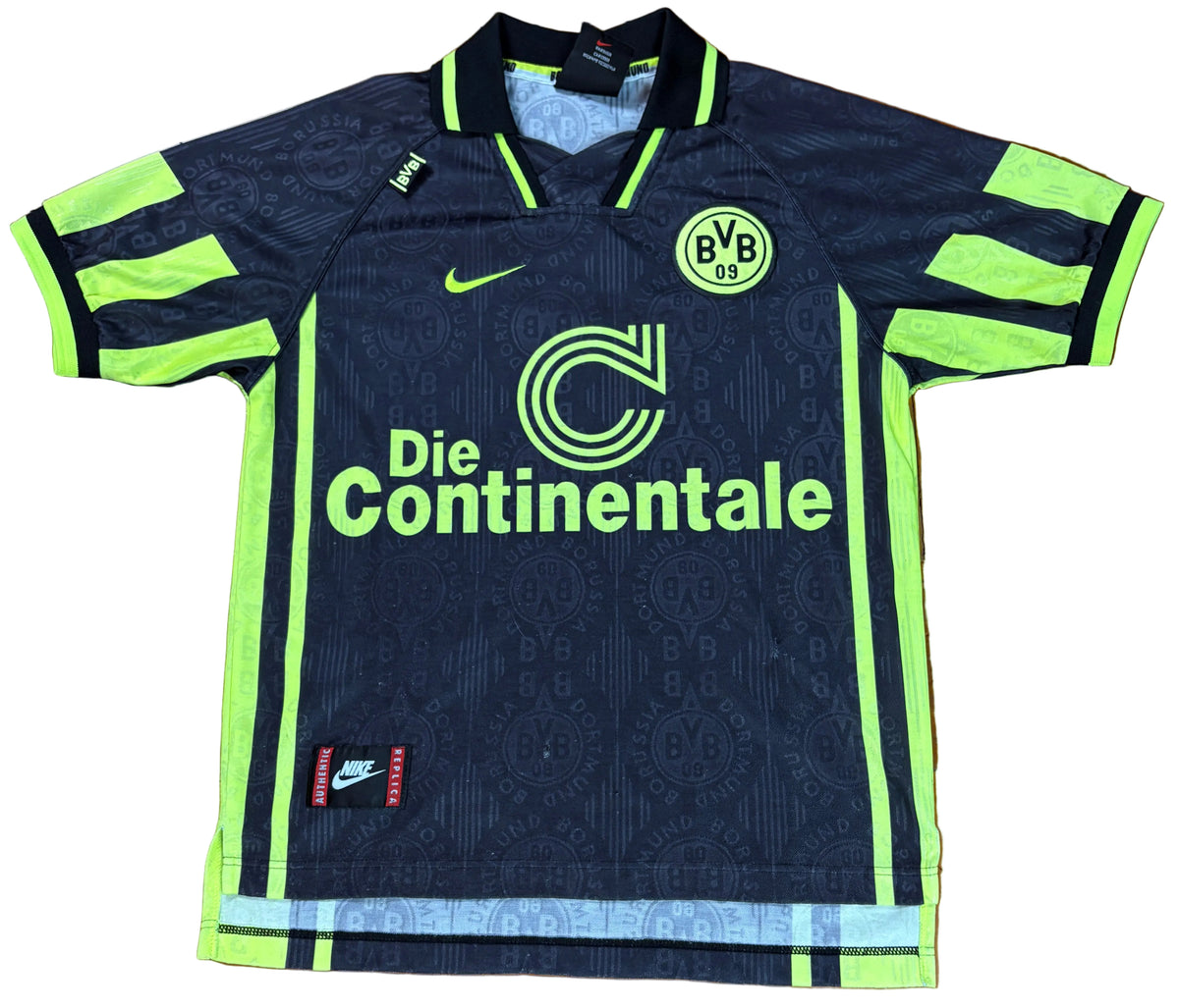 Dortmund 1996/97 Away Nike Football Shirt Small