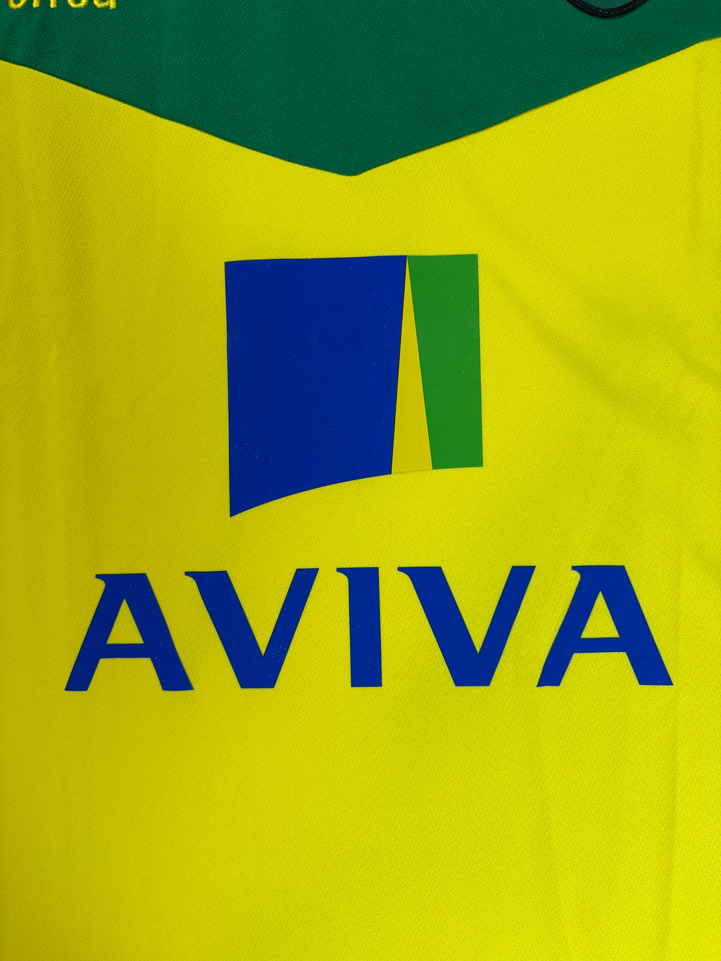 Norwich 2014/15 Home Errea Football Shirt Extra Large