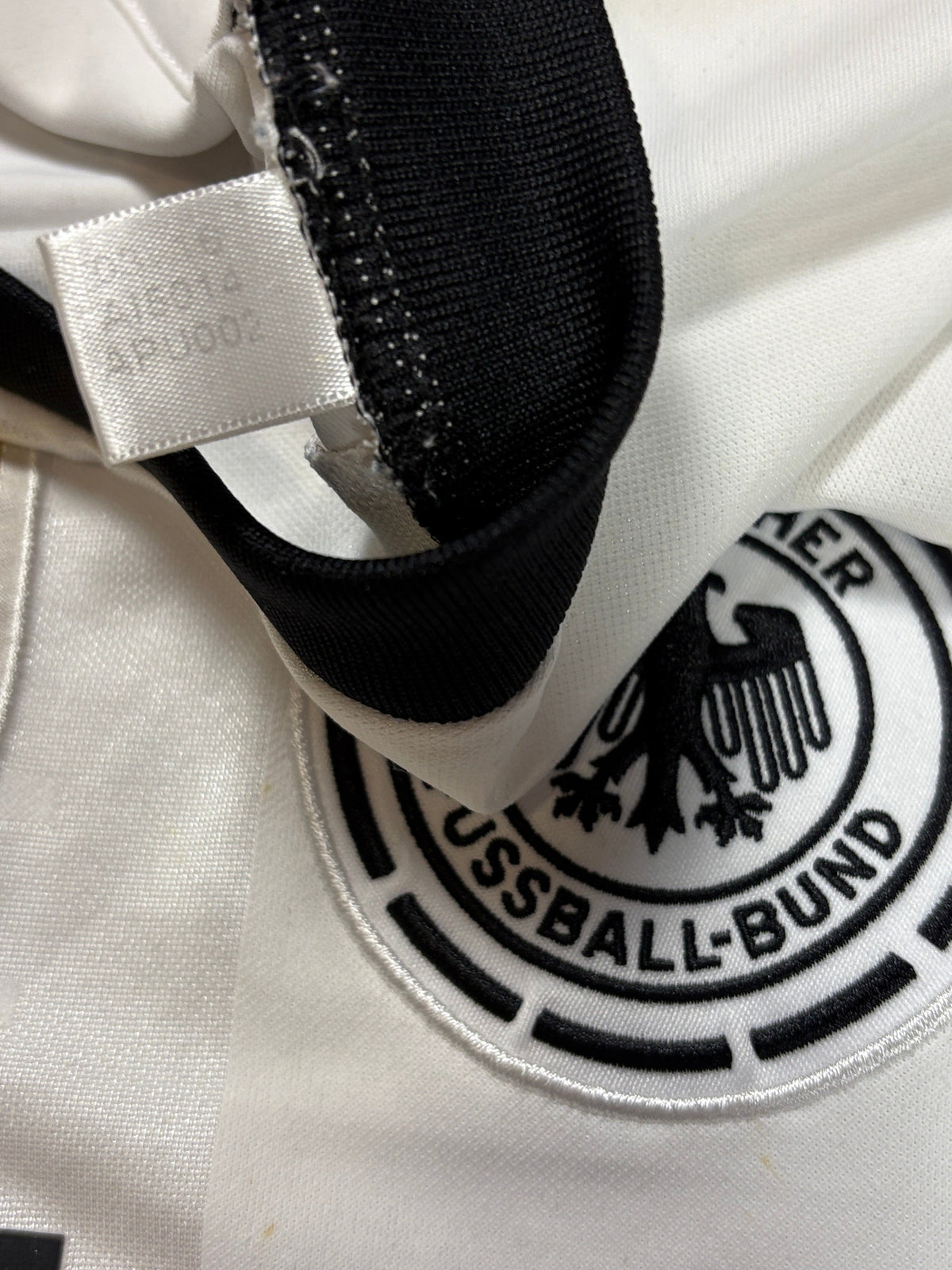 Germany 2016 Home Adidas Football Shirt Medium Boateng 17