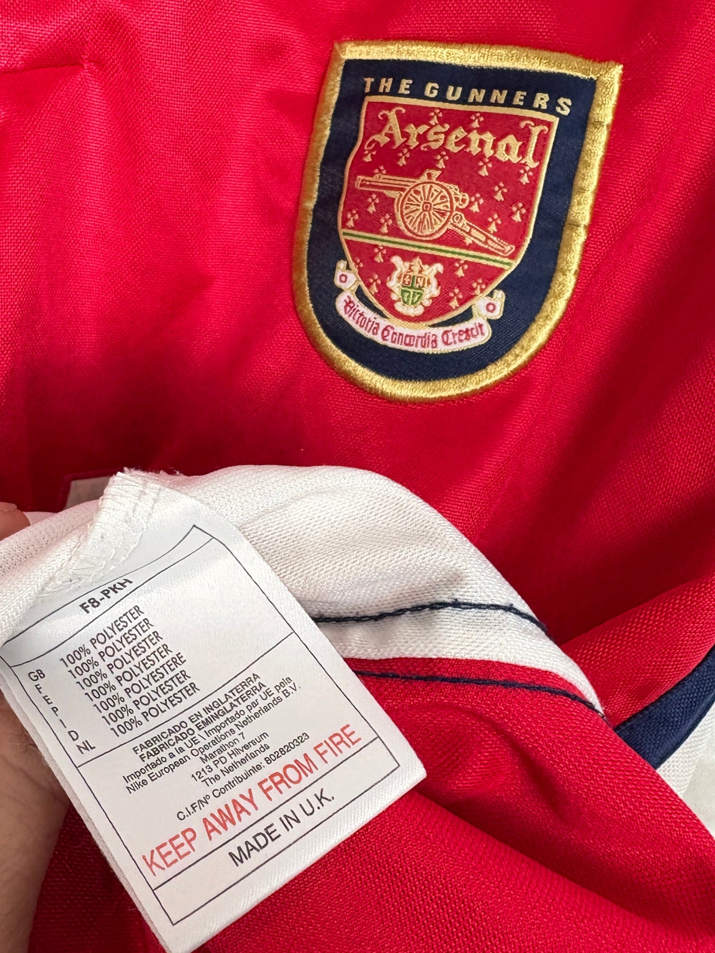 Arsenal 1998/99 Home L Bergkamp 10