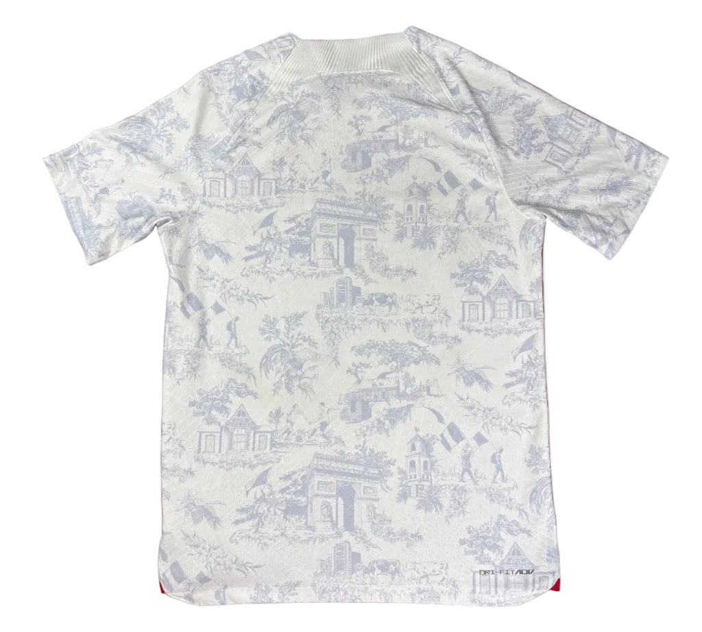 France 2022 Away Nike Football Shirt Medium