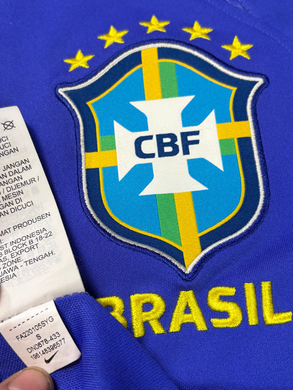 Brazil 2022 Away Nike Football Shirt Small Neymar 10