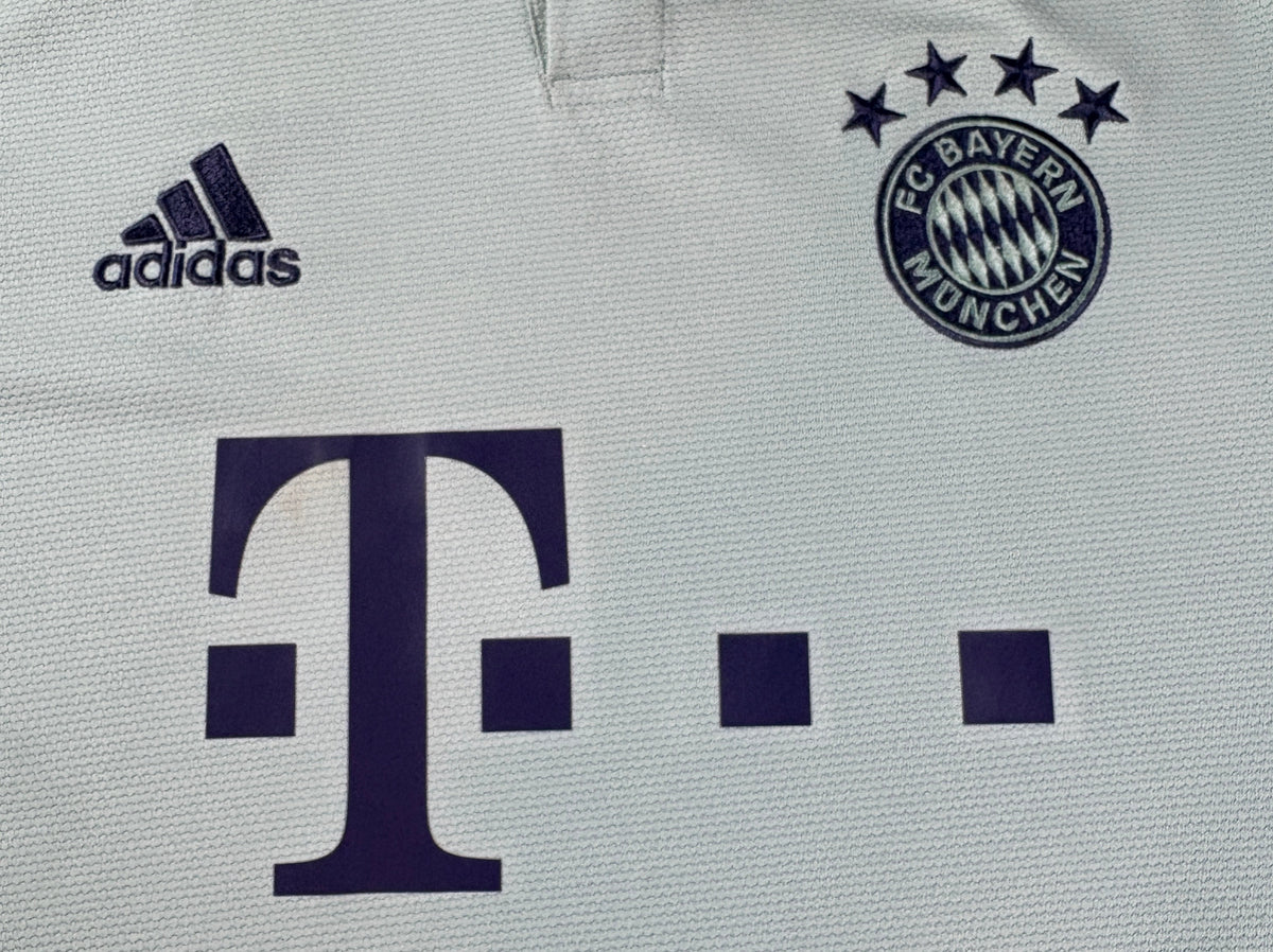 Bayern Munich 2018/19 Away Adidas Football Shirt Medium