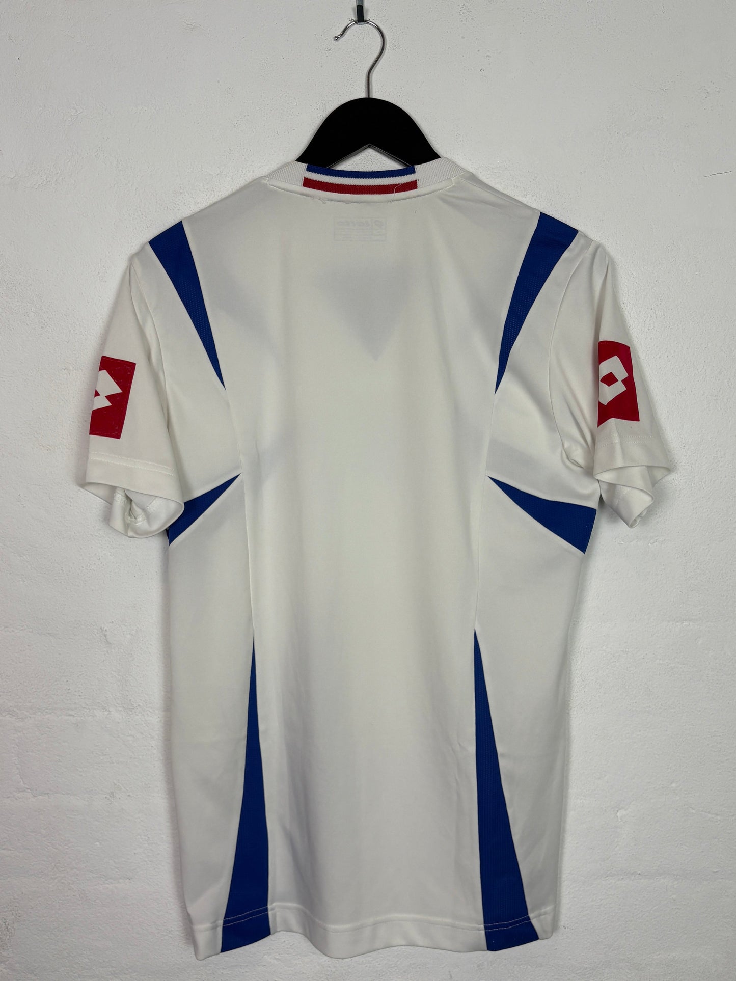 Serbia and Montenegro 2006 Away Medium