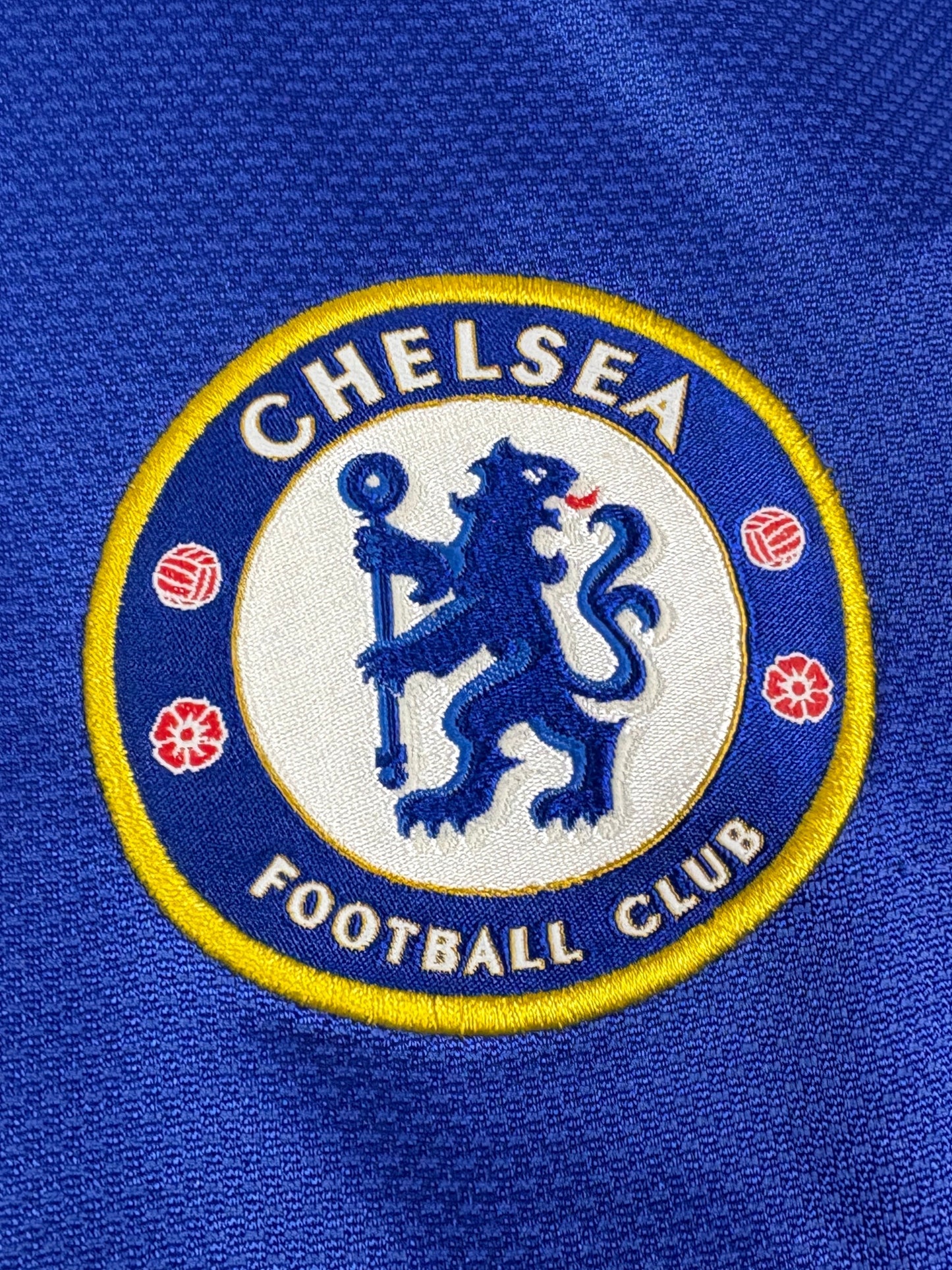 Chelsea 2008/09 Home M Drogba 11