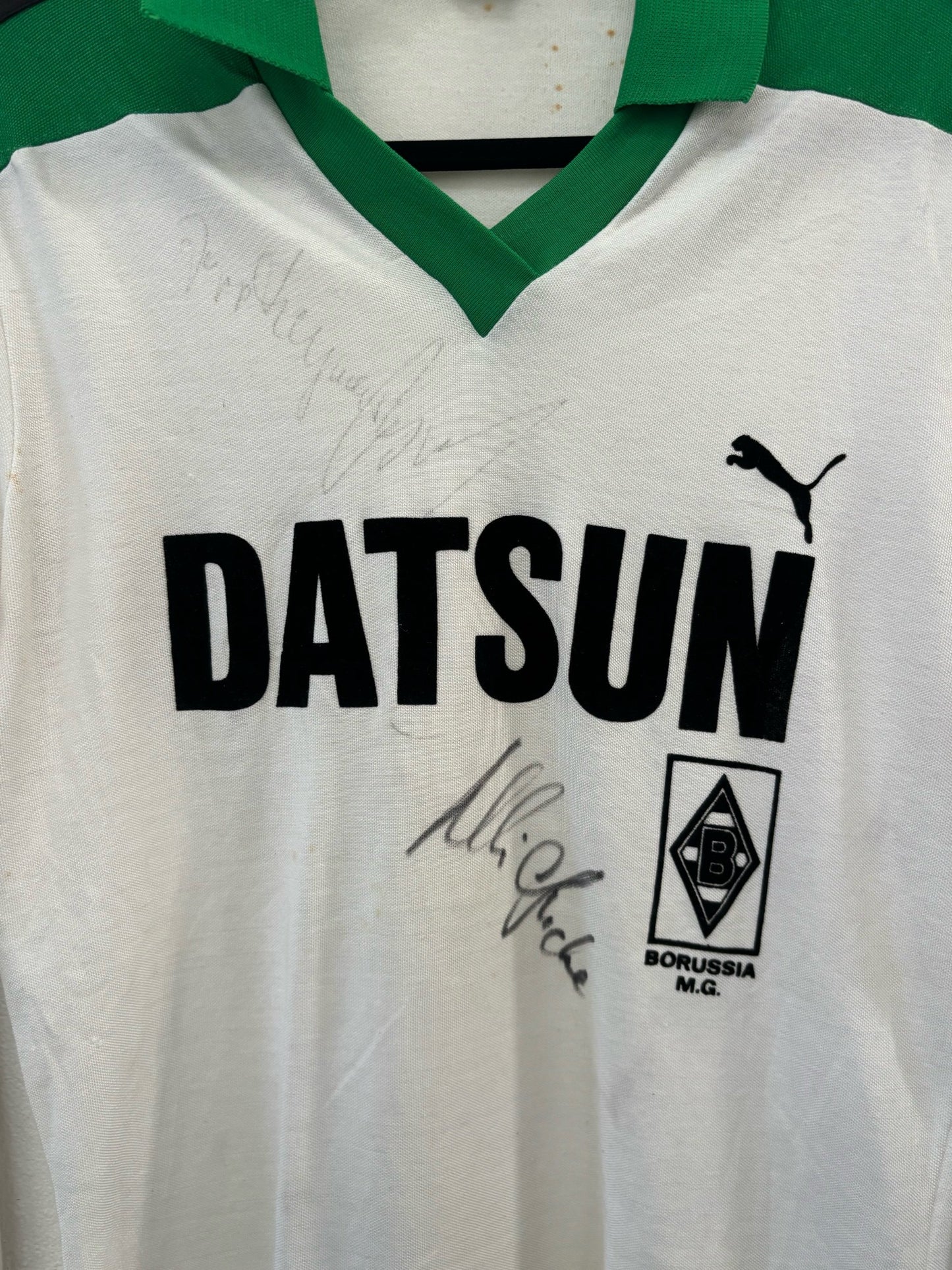 Borussia Monchengladbach 1981/82	Home Medium