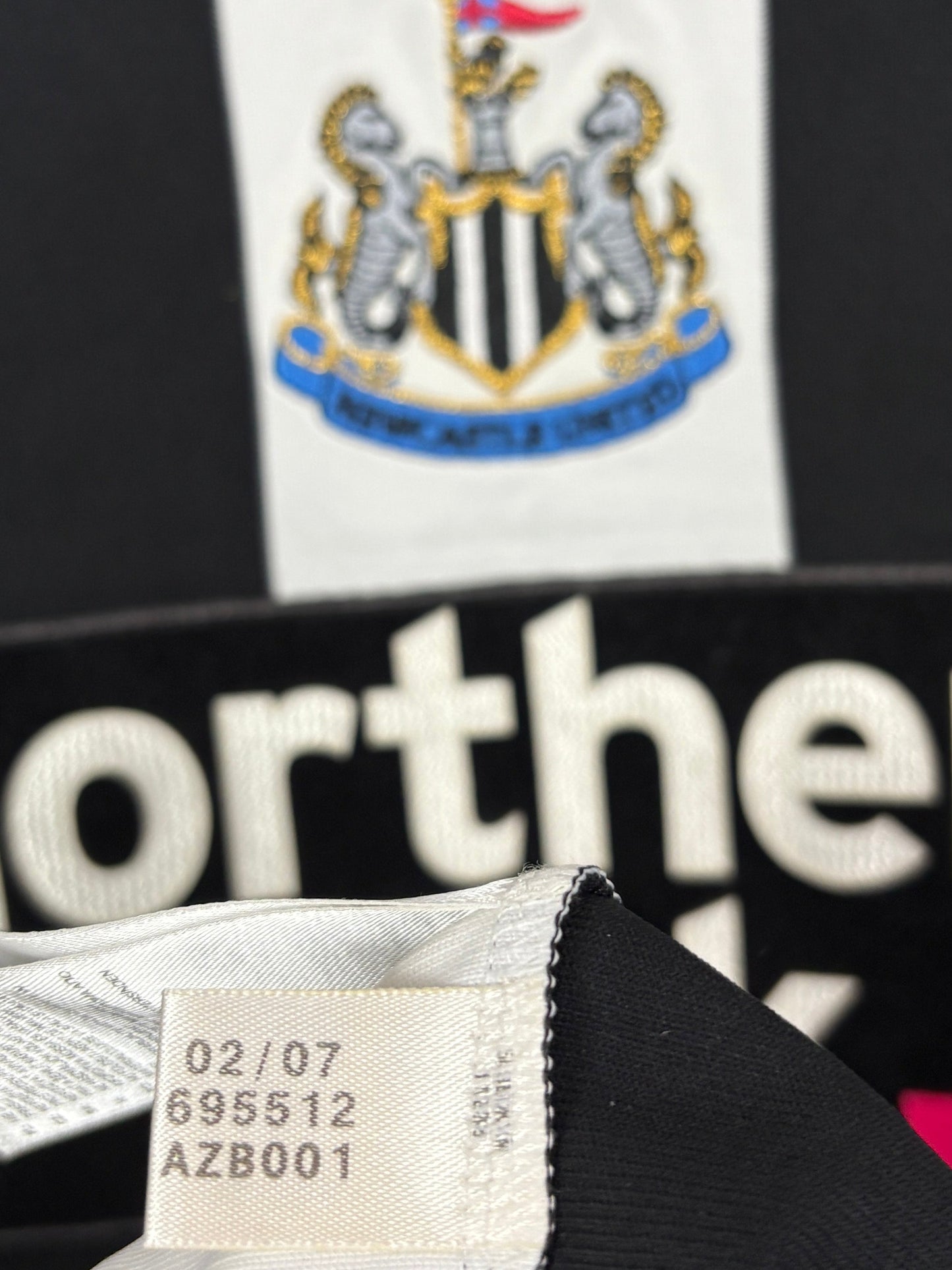 Newcastle United 2007/09 Home Adidas Football Shirt XL Viduka 36