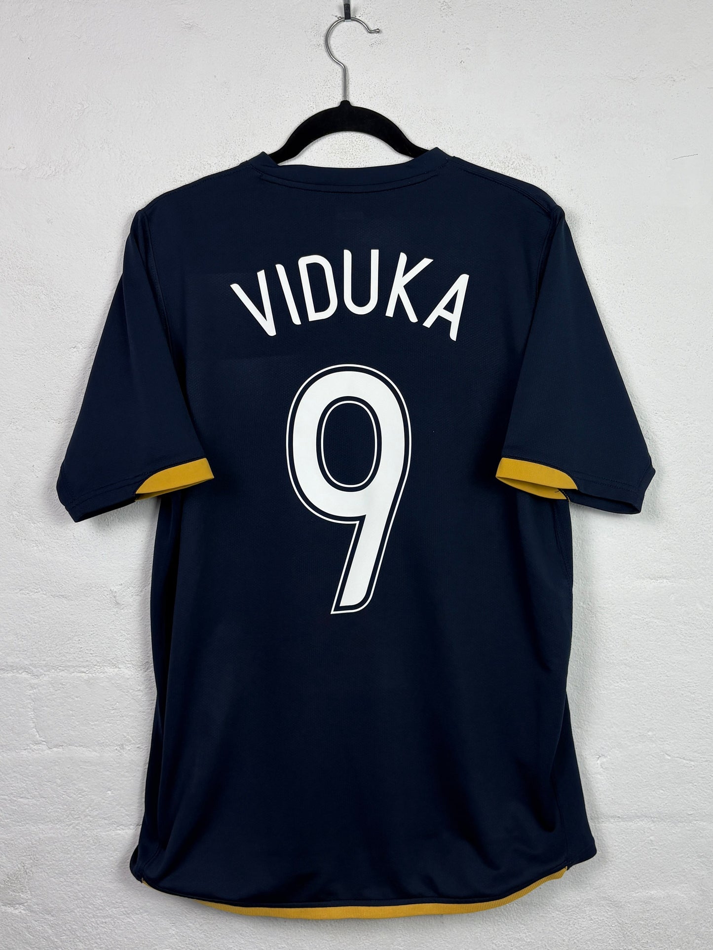Australia 2006 Away Nike Football Shirt M Viduka 9