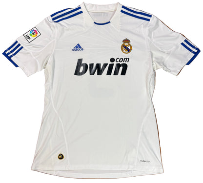 Real Madrid 2010/11 Home Adidas Football Shirt Large Pepe 3