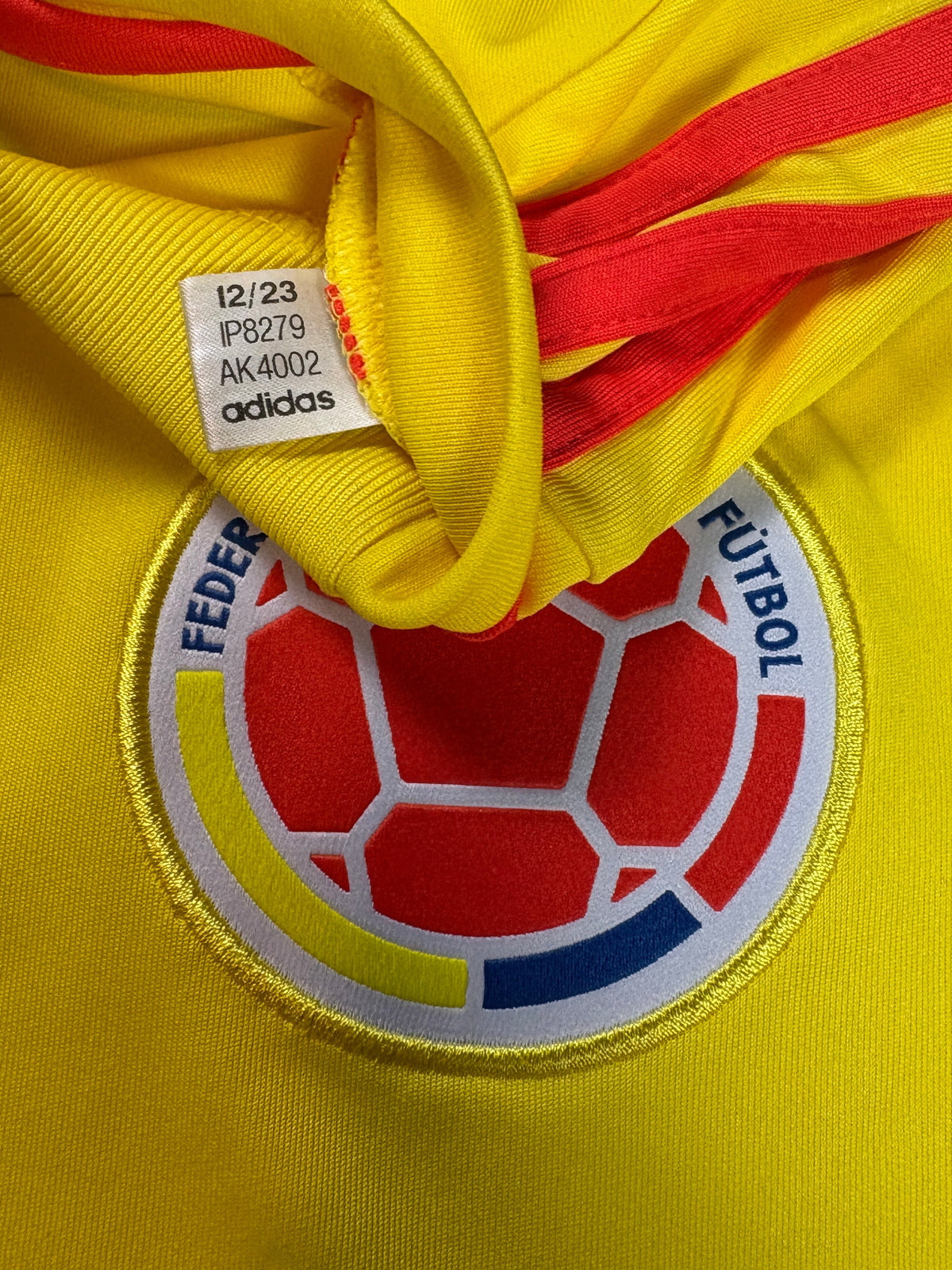 Colombia 2024 Home Adidas Football Shirt Small