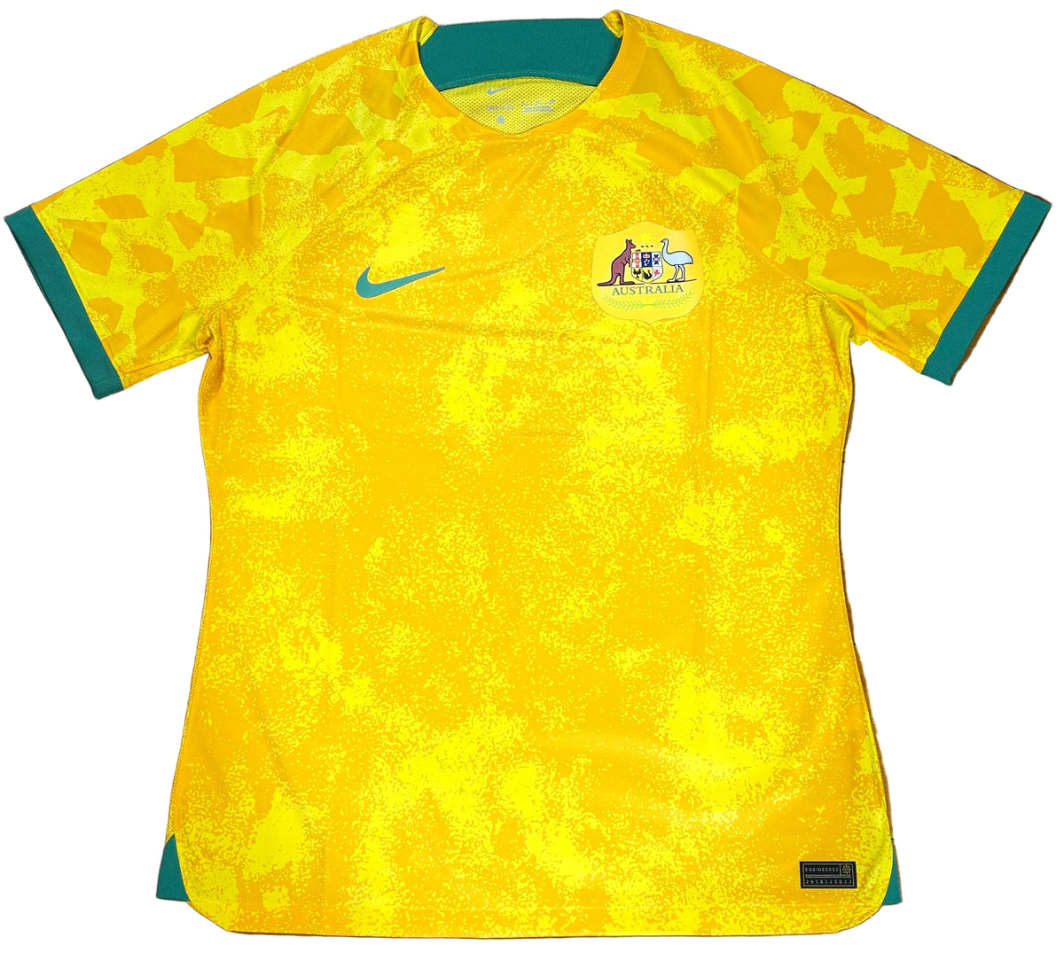 Australia 2022 Home Nike Football Shirt Extra Large Youth Player Issue