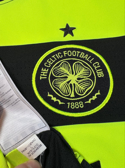 Celtic 2009/10 Away Nike Football Shirt Large