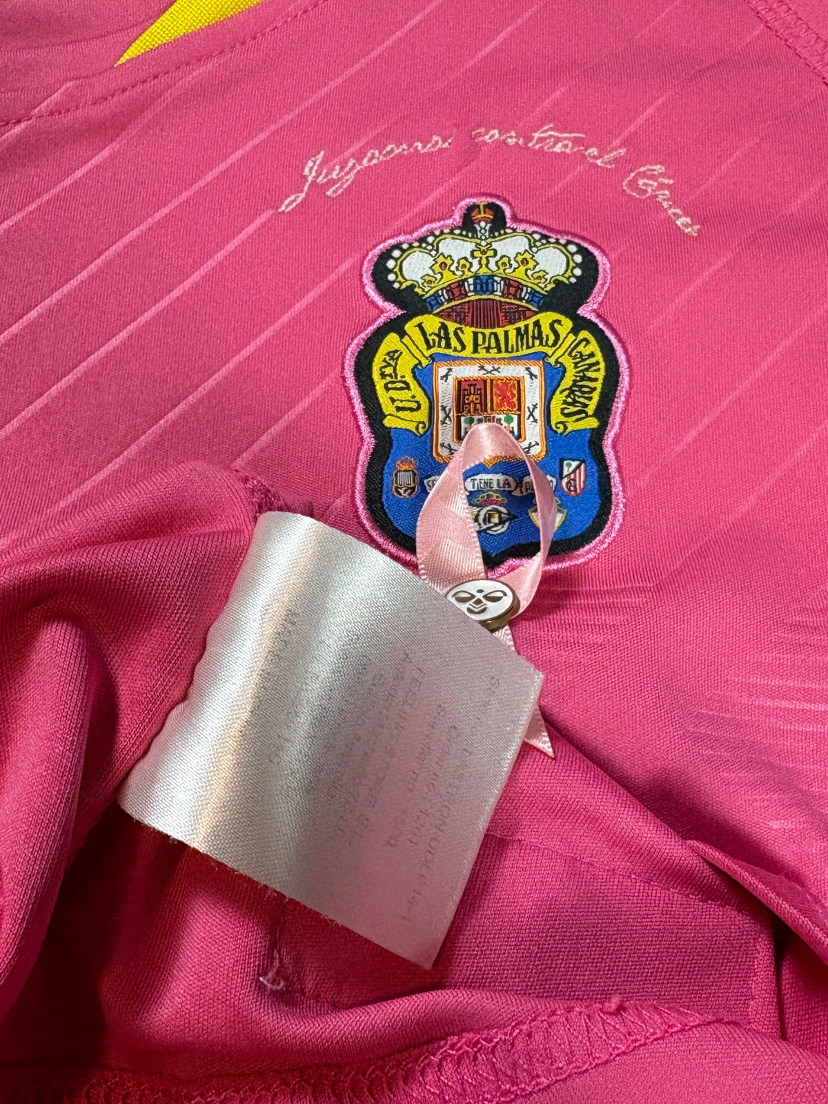 Las Palmas 2013/14 Brest Cancer Awareness Hummel Football Shirt Medium