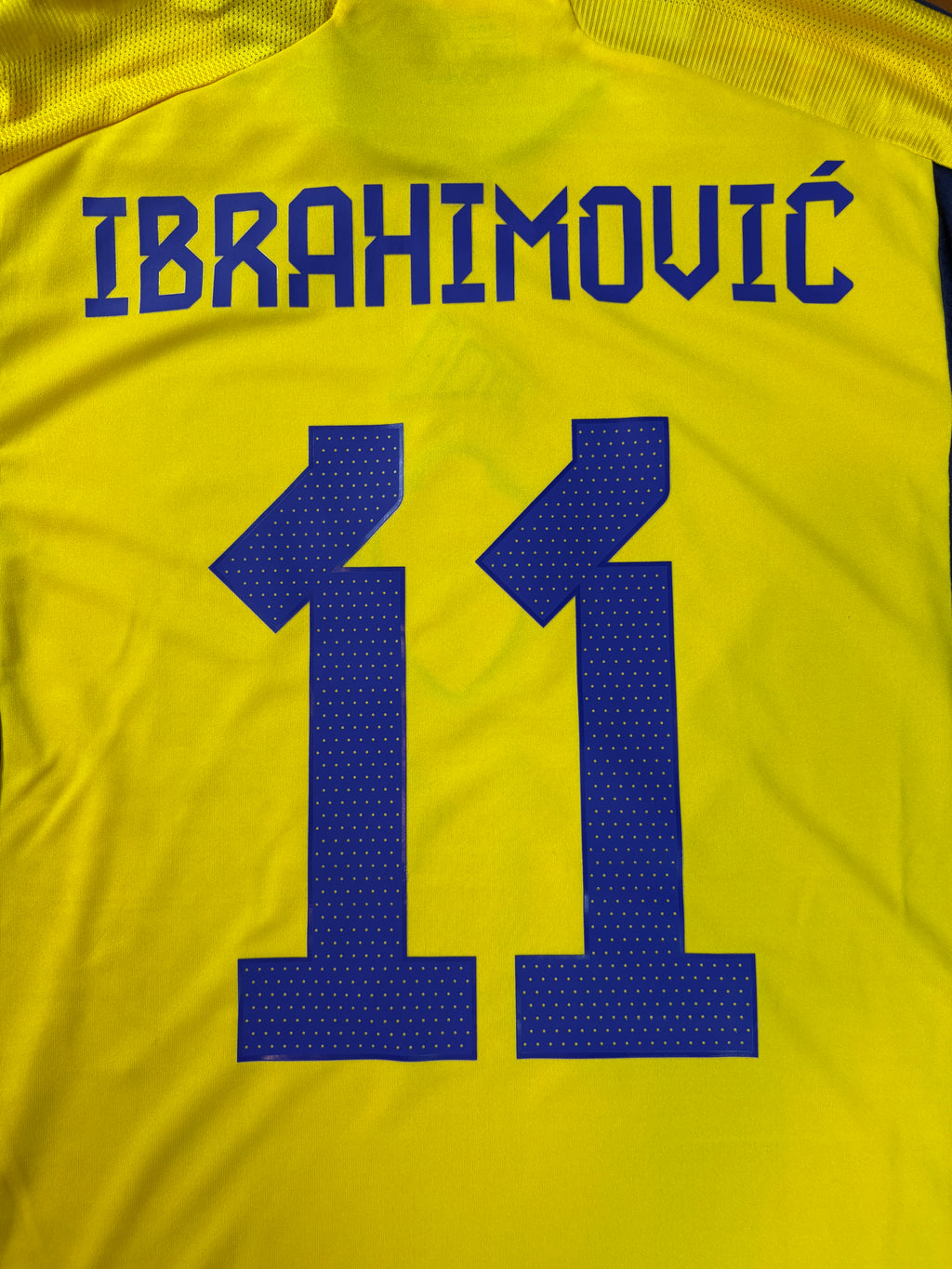 Sweden 2023 Home Adidas Football Shirt Medium Ibrahimovic 11