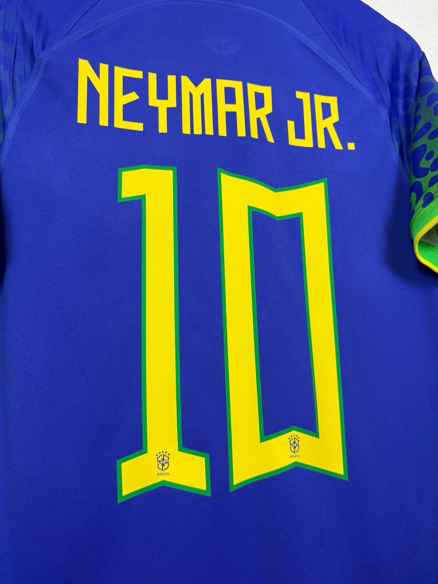 Brazil 2022 Away Nike Football Shirt S Neymar 10