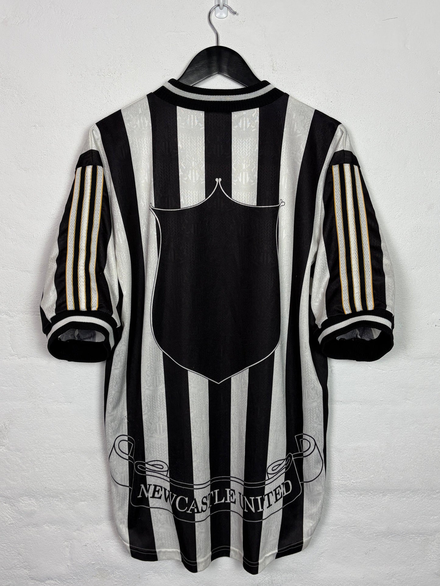 Newcastle United 1998/99 Home Extra Large