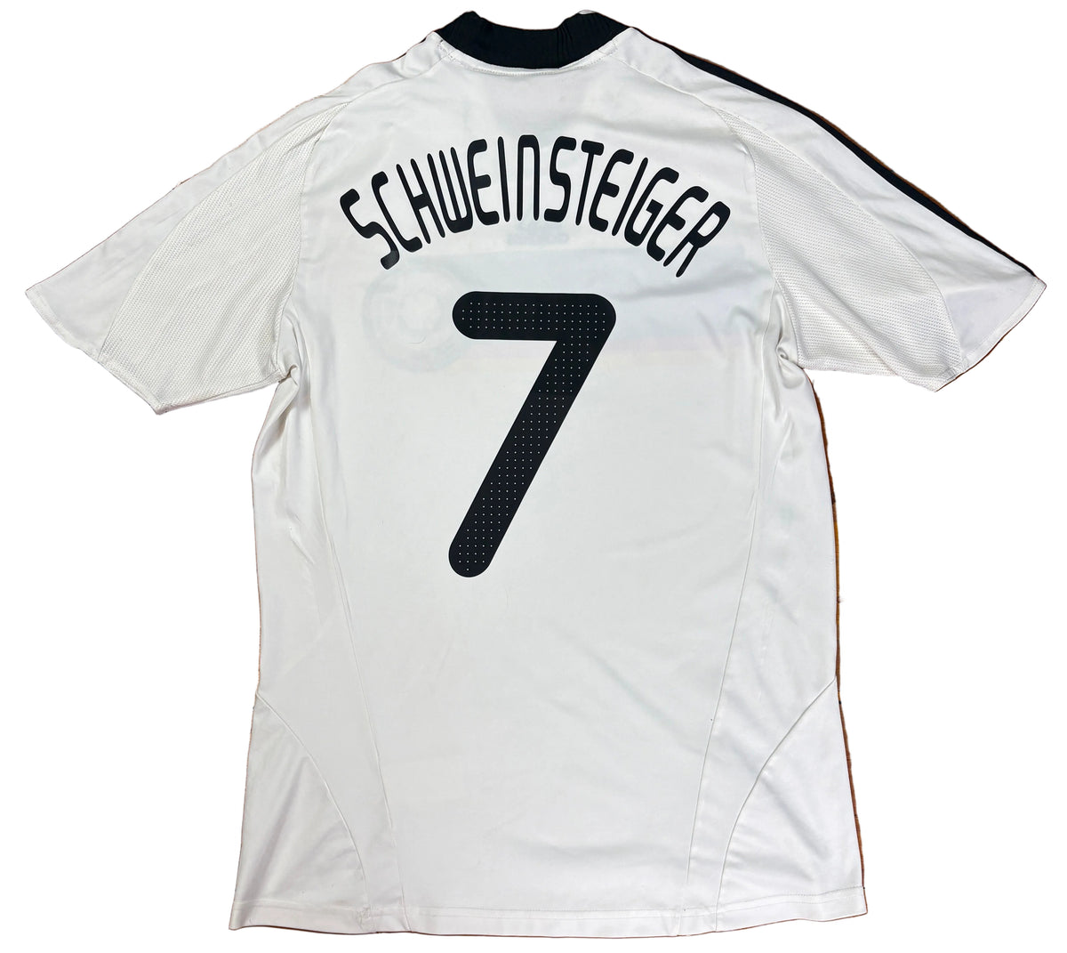 Germany 2008 Home Adidas Football Shirt Medium Schweinsteiger 7