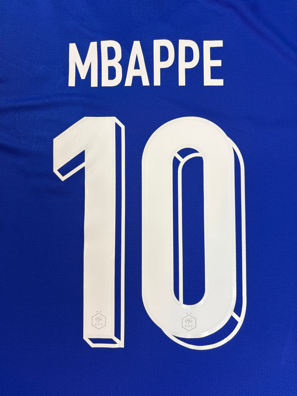 France 2024 Home Nike Football Shirt Large Mbappe 10
