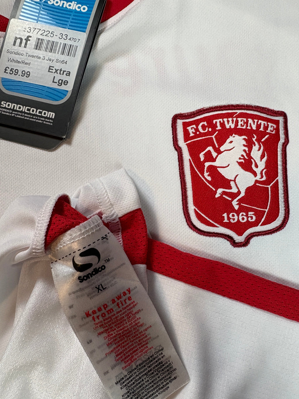 Twente Fc 2016/17 Third Sondico Football Shirt Extra Large
