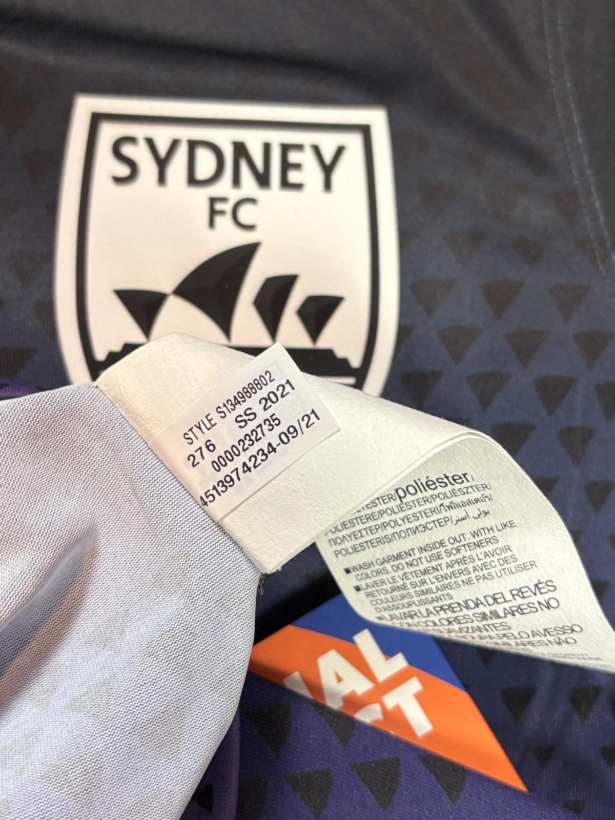 Sydney Fc 2021/22 Third Under Armour Football Shirt Medium