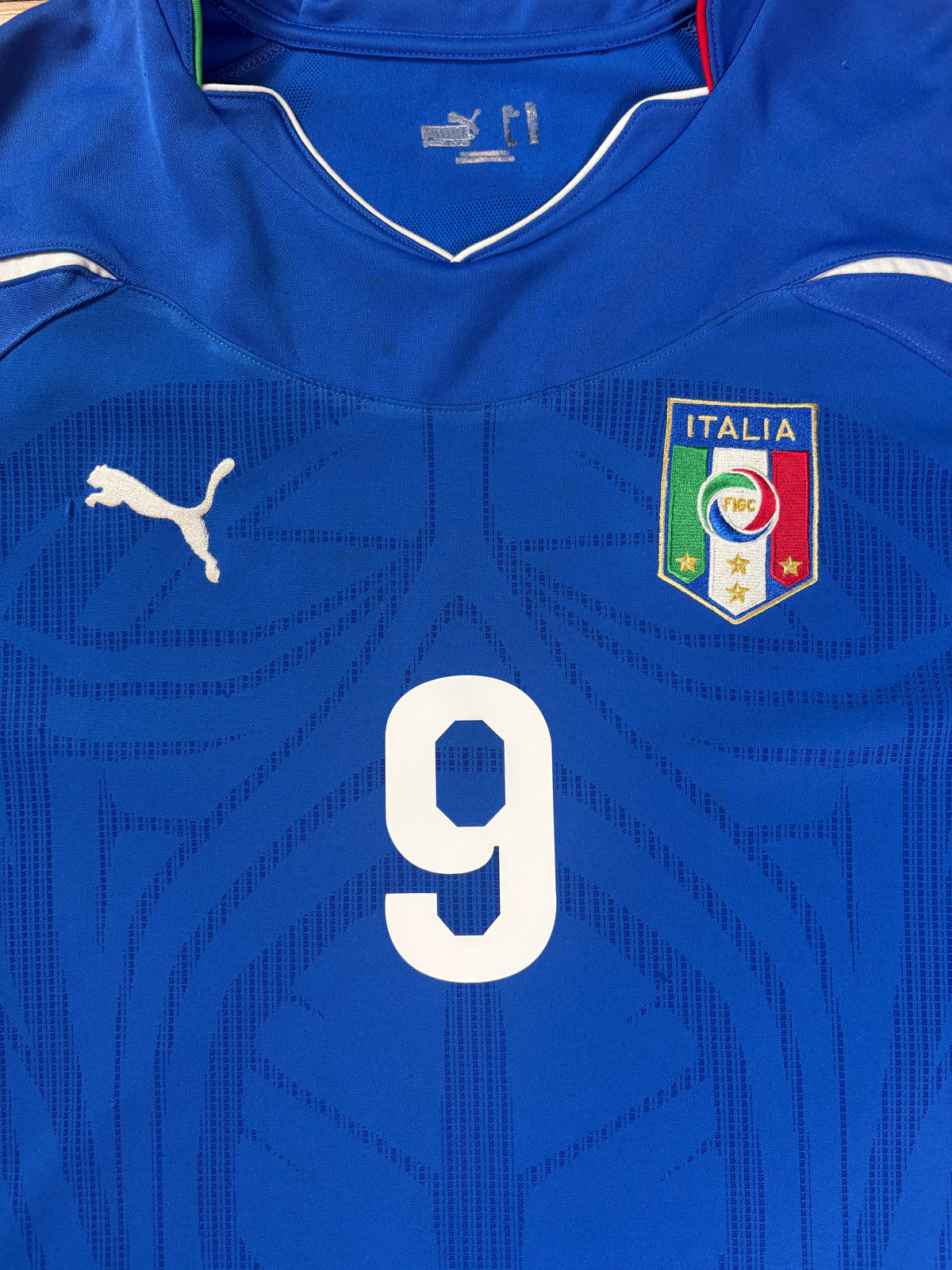 Italy 2010 Home Puma Football Shirt Extra Large Balotelli 9