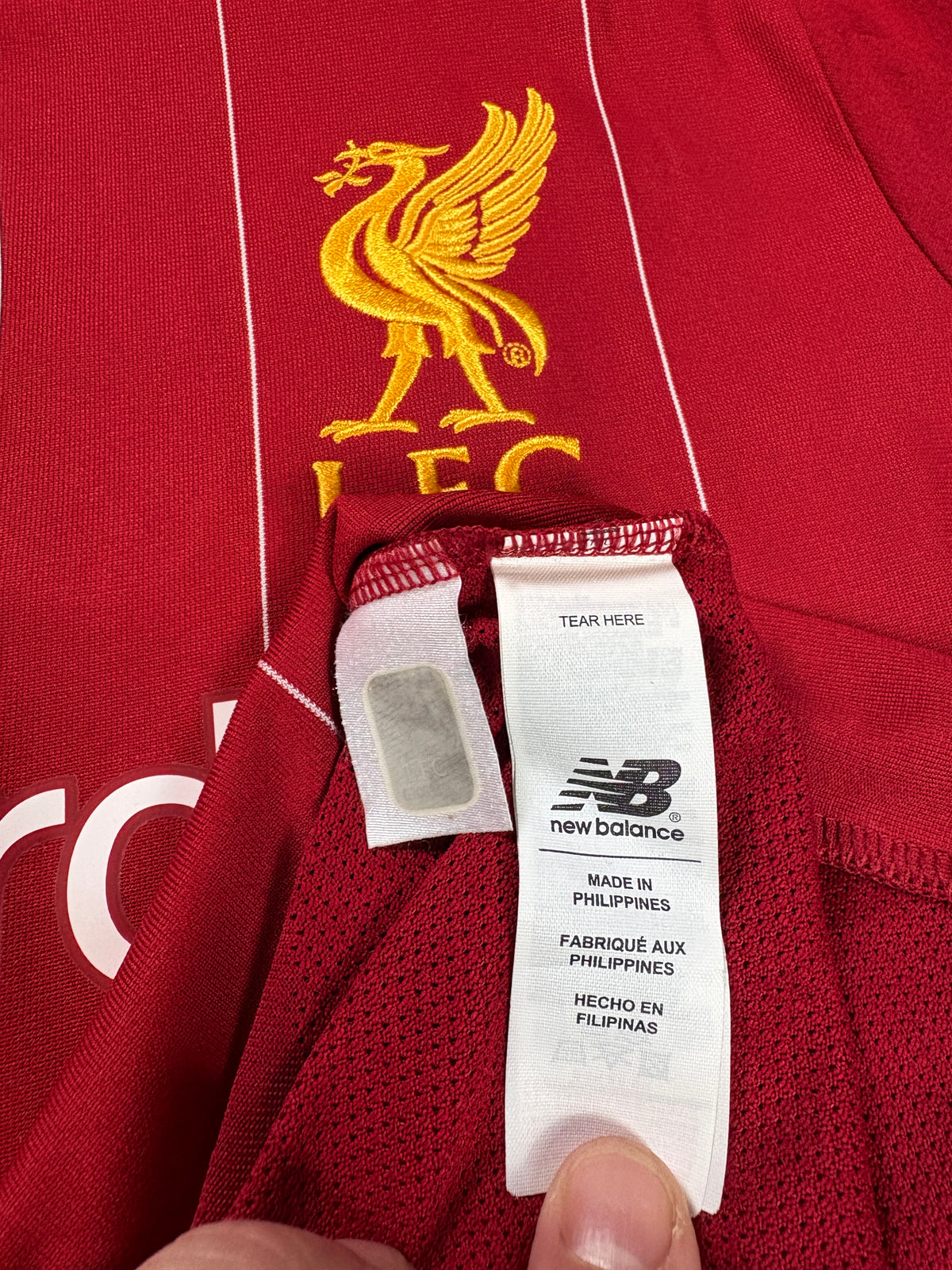 Liverpool 2019/20 Home New Balance Football Shirt Small Salah 11